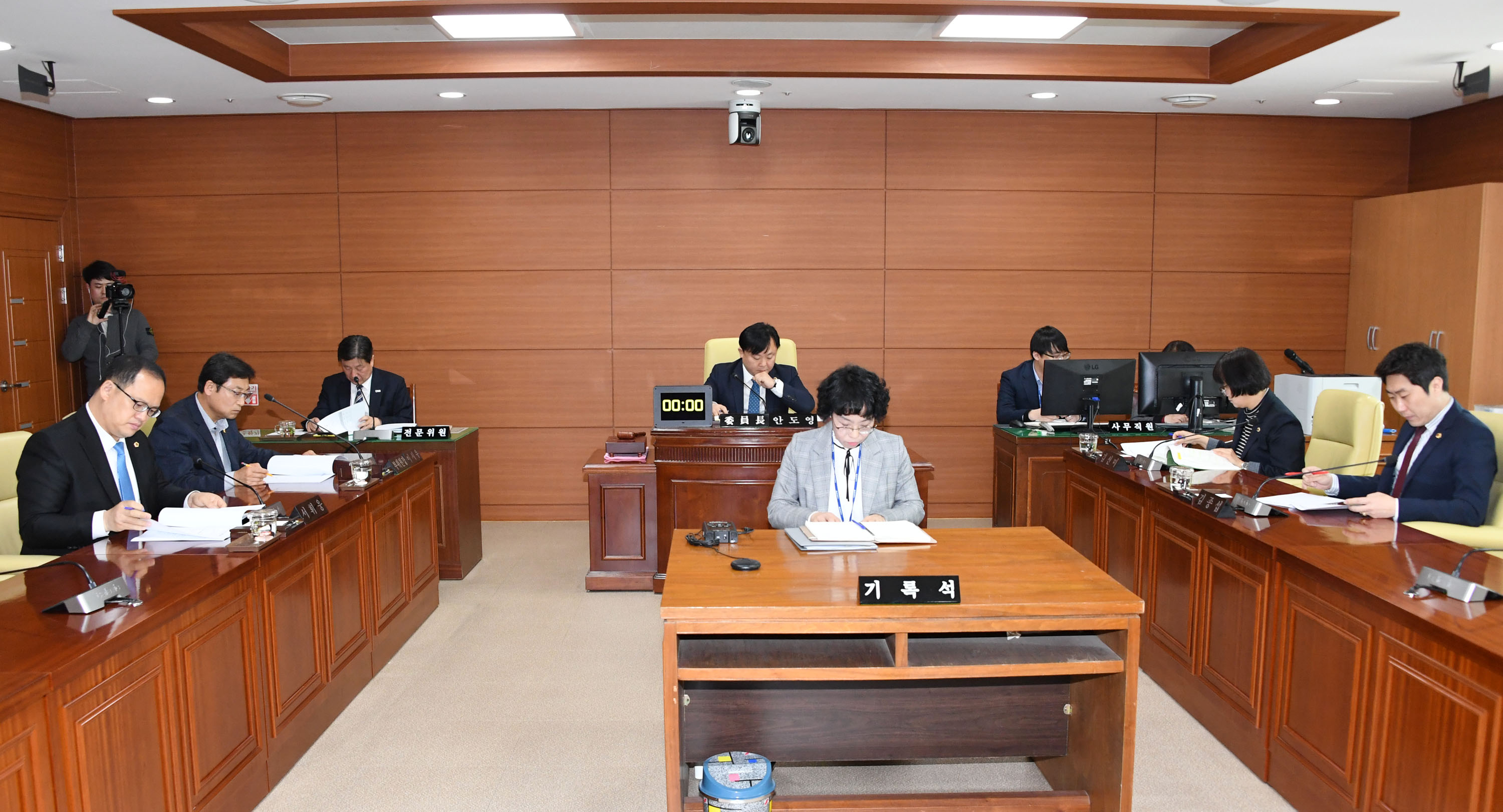 의회운영위원회 2019년도 제1회 추가경정예산안 예비심사3