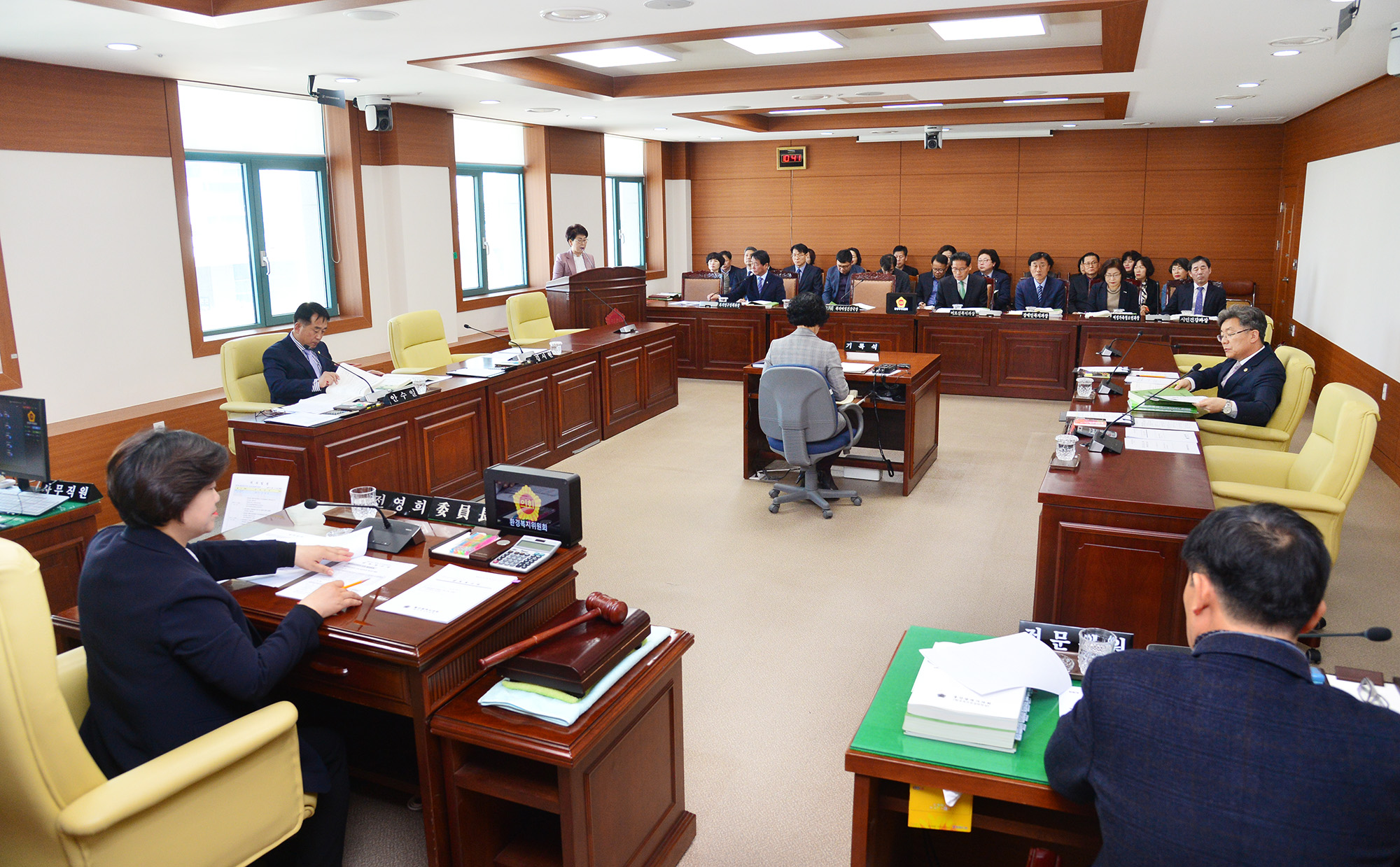 환경복지위원회 복지여성건강국 소관 추가경정예산안 예비심사1