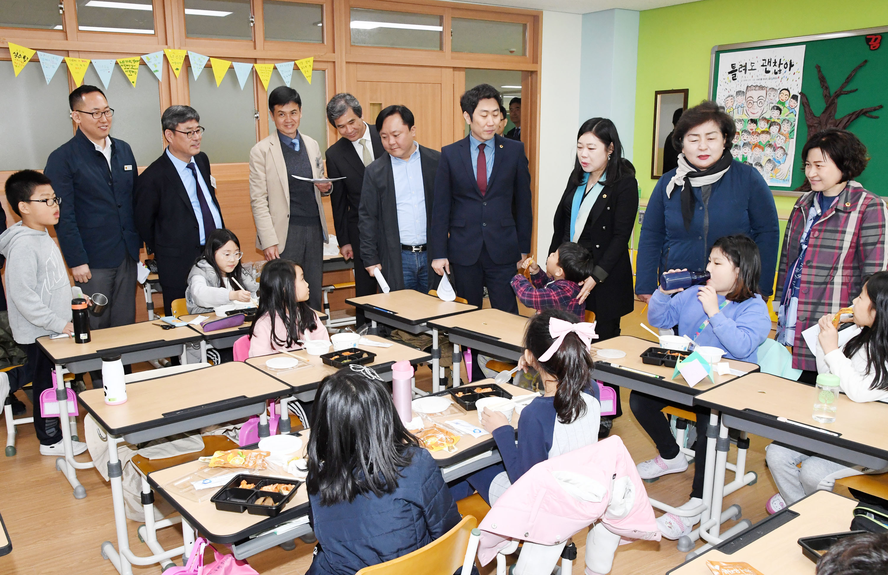 제203회 임시회 기간중 교육위원회 고헌초등학교,은원초등학교 현장방문 실시2