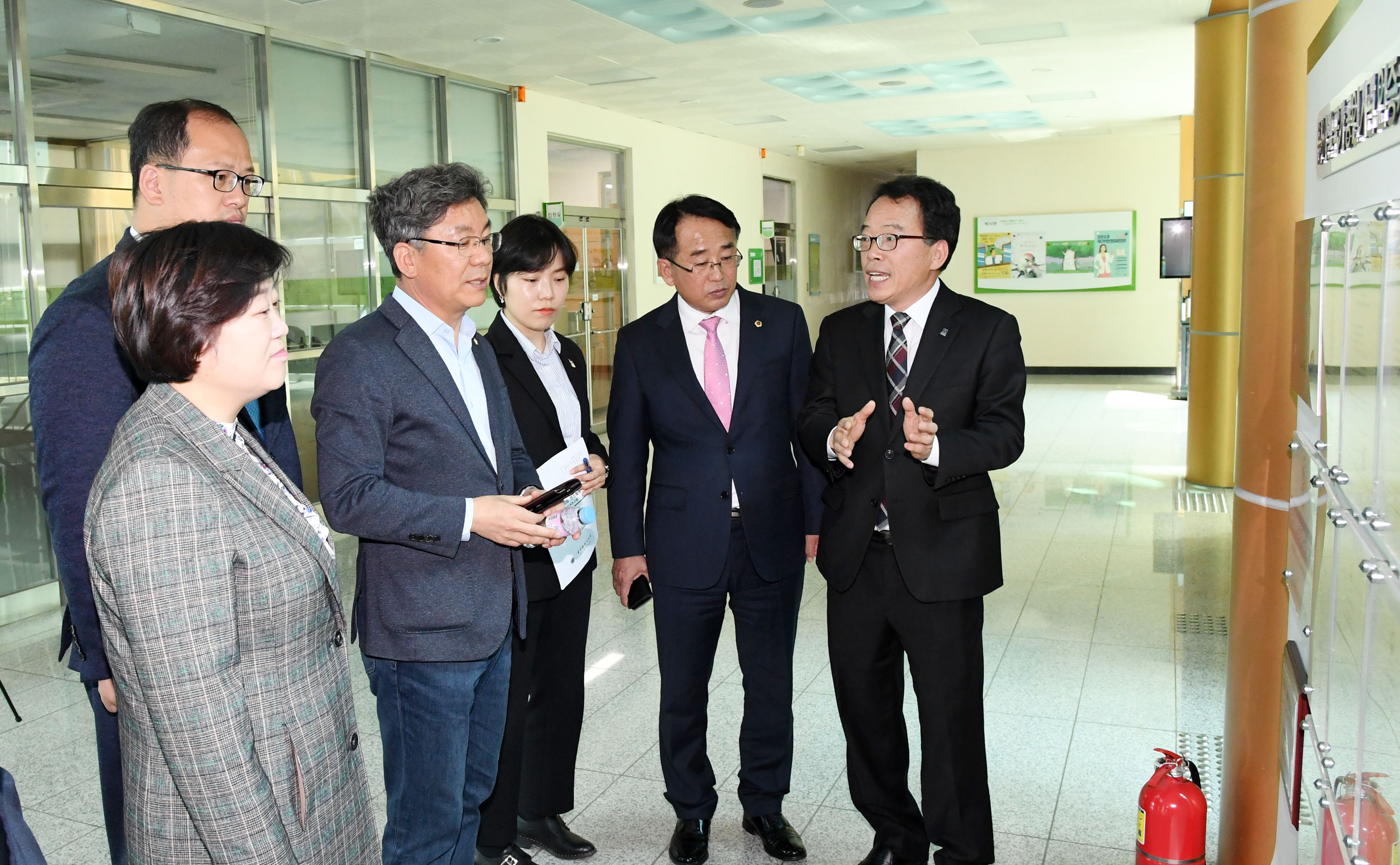 환경복지위원회 보건환경연구원 현장방문3