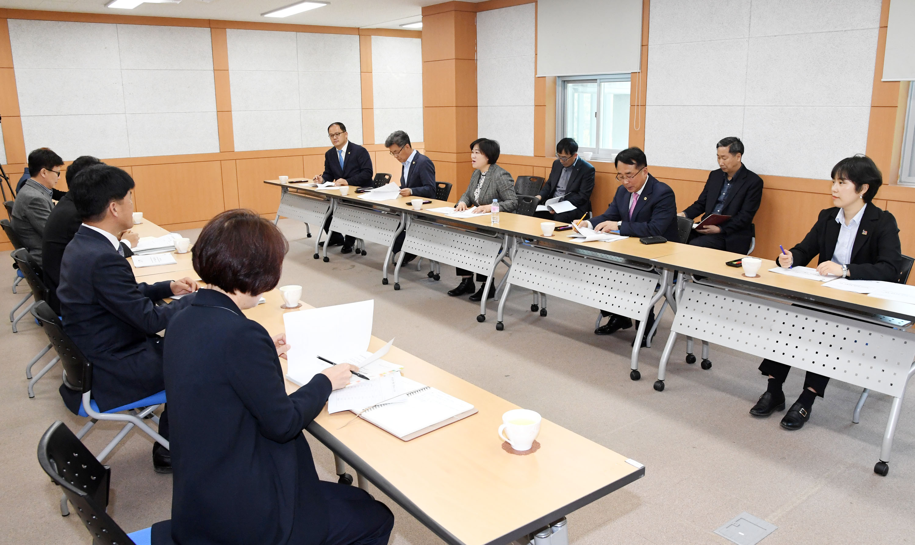 환경복지위원회 보건환경연구원 현장방문4