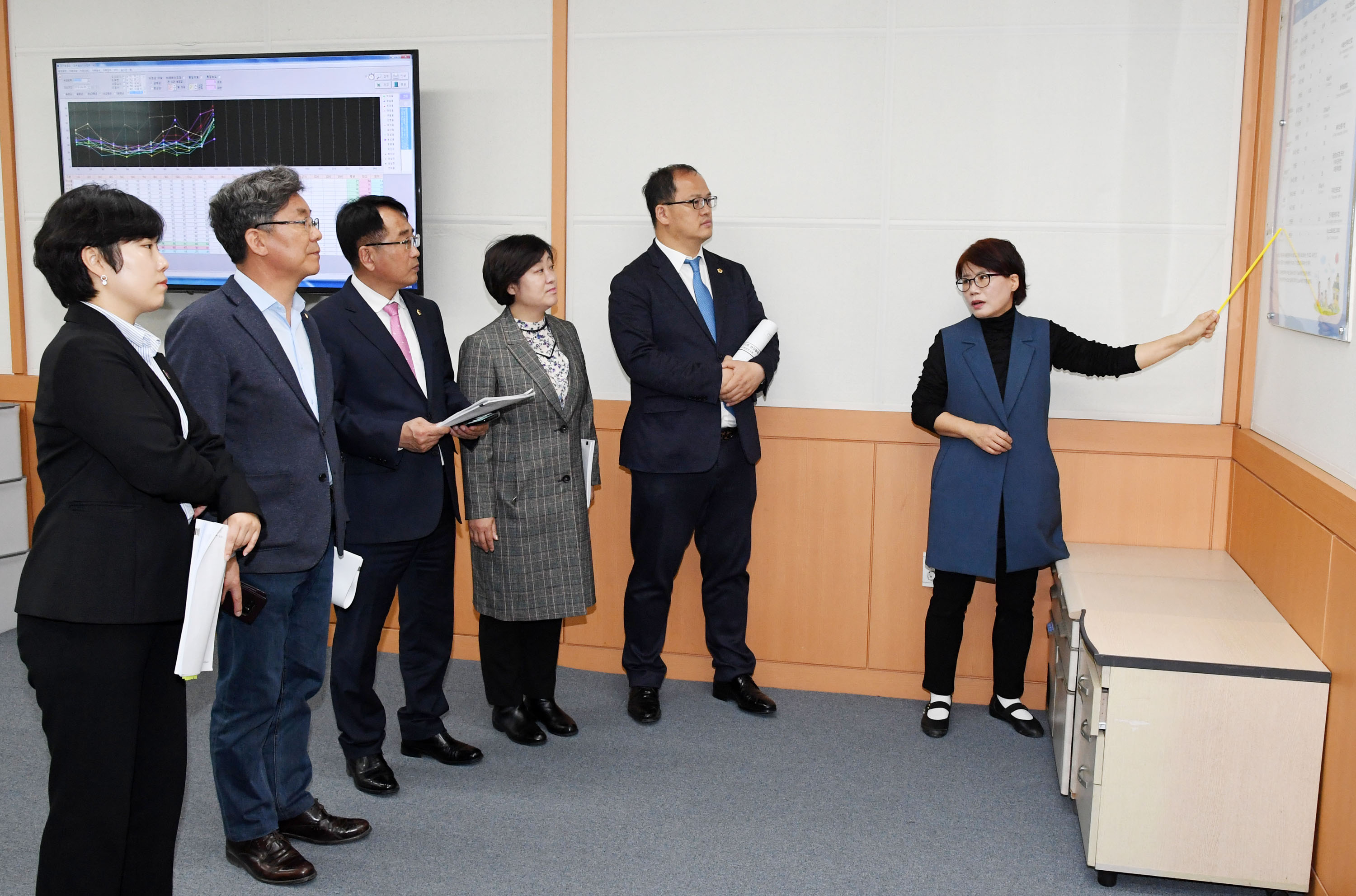 환경복지위원회 보건환경연구원 현장방문9
