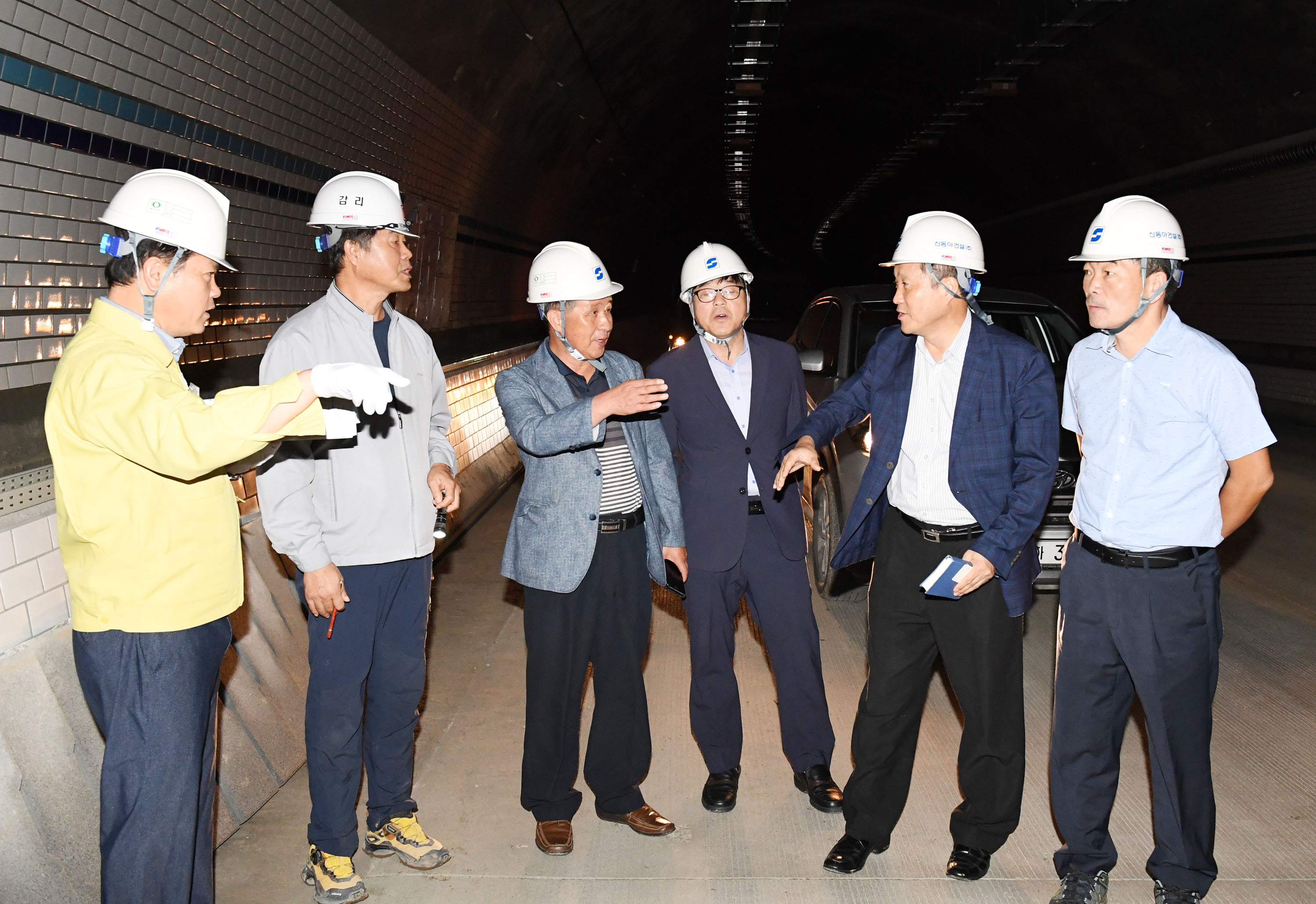시의회 산업건설위 국지도 69호선(운문터널~상북 덕현리) 건설공사 현장 방문 실시5