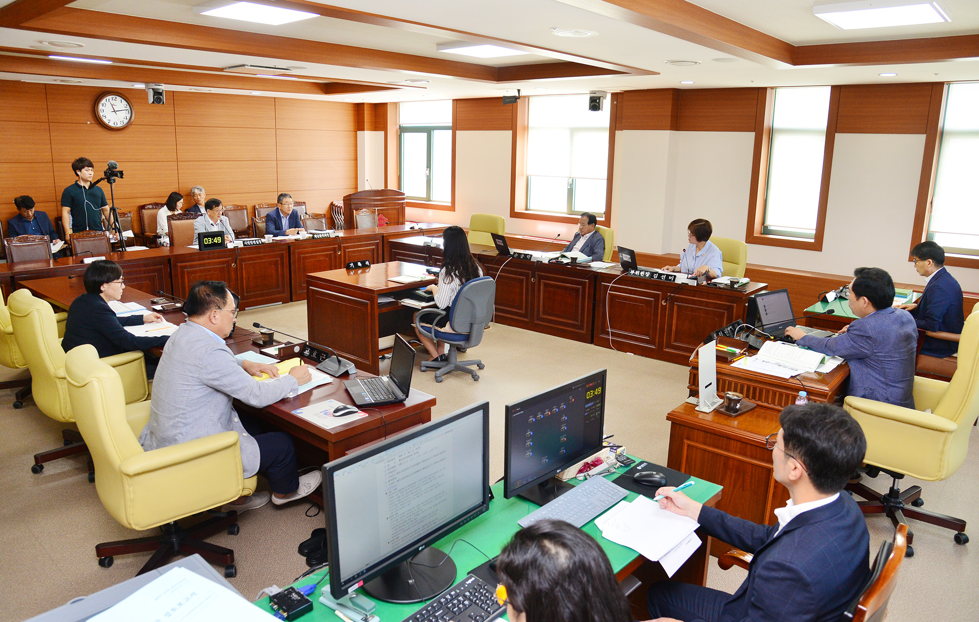 행정자치위원회, 시민안전실 ·문화예술회관 소관 추가경정예산안 예비심사4