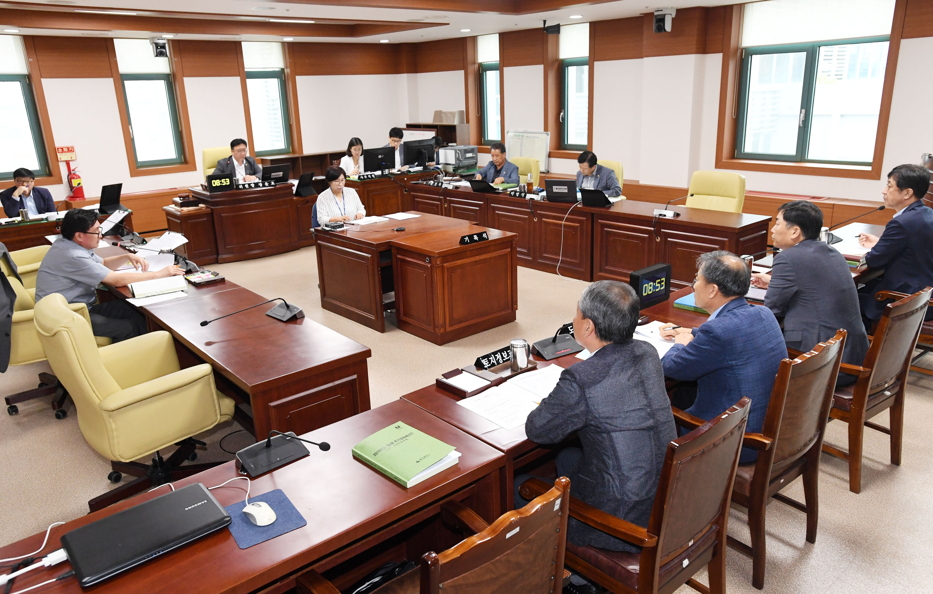 시의회 산업건설위원회 일자리경제국, 중소기업육성기금 소관 2019년도 제2회 울산광역시 추가경정예산안 예비심1