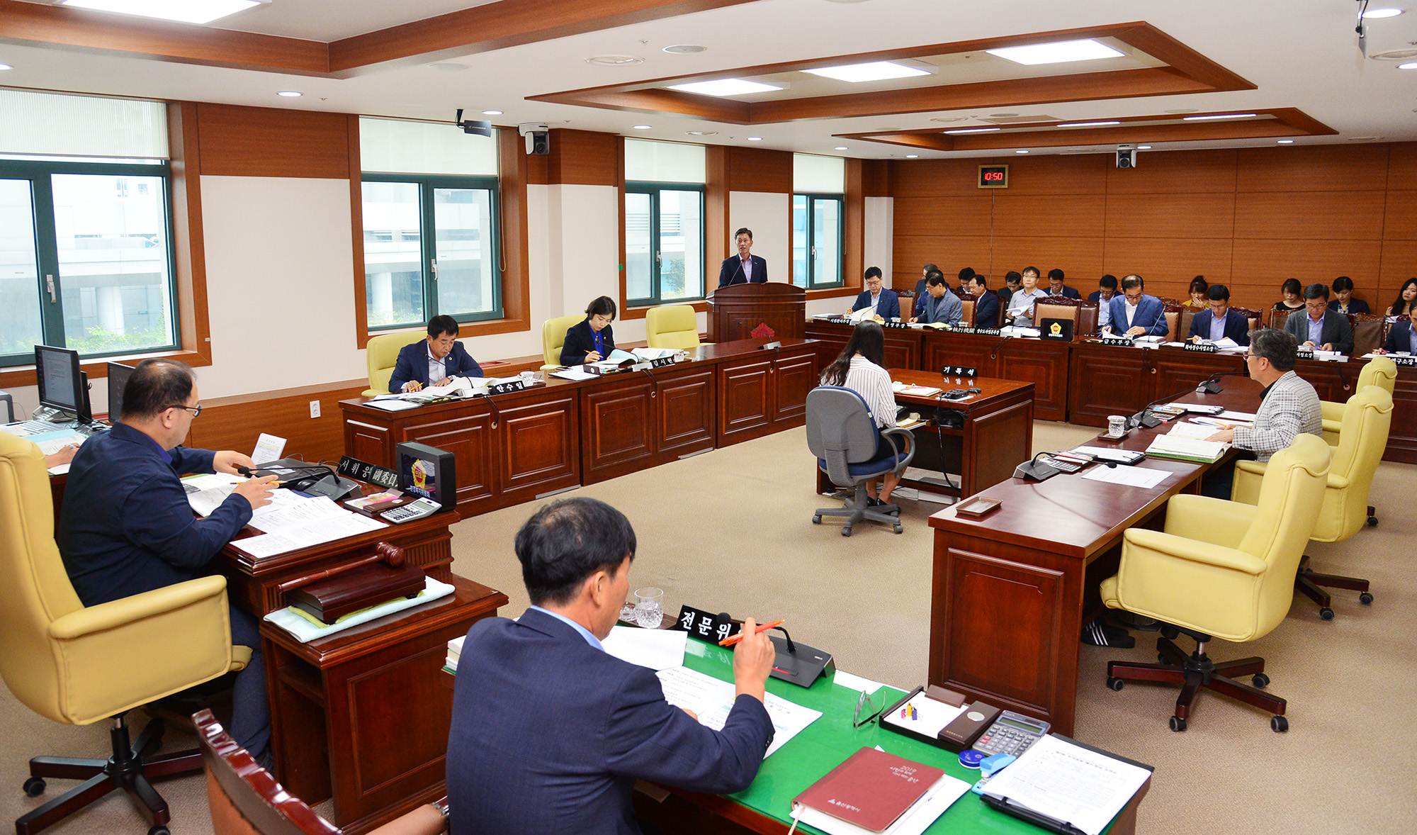 환경복지위원회  추가경정예산안 예비심사1