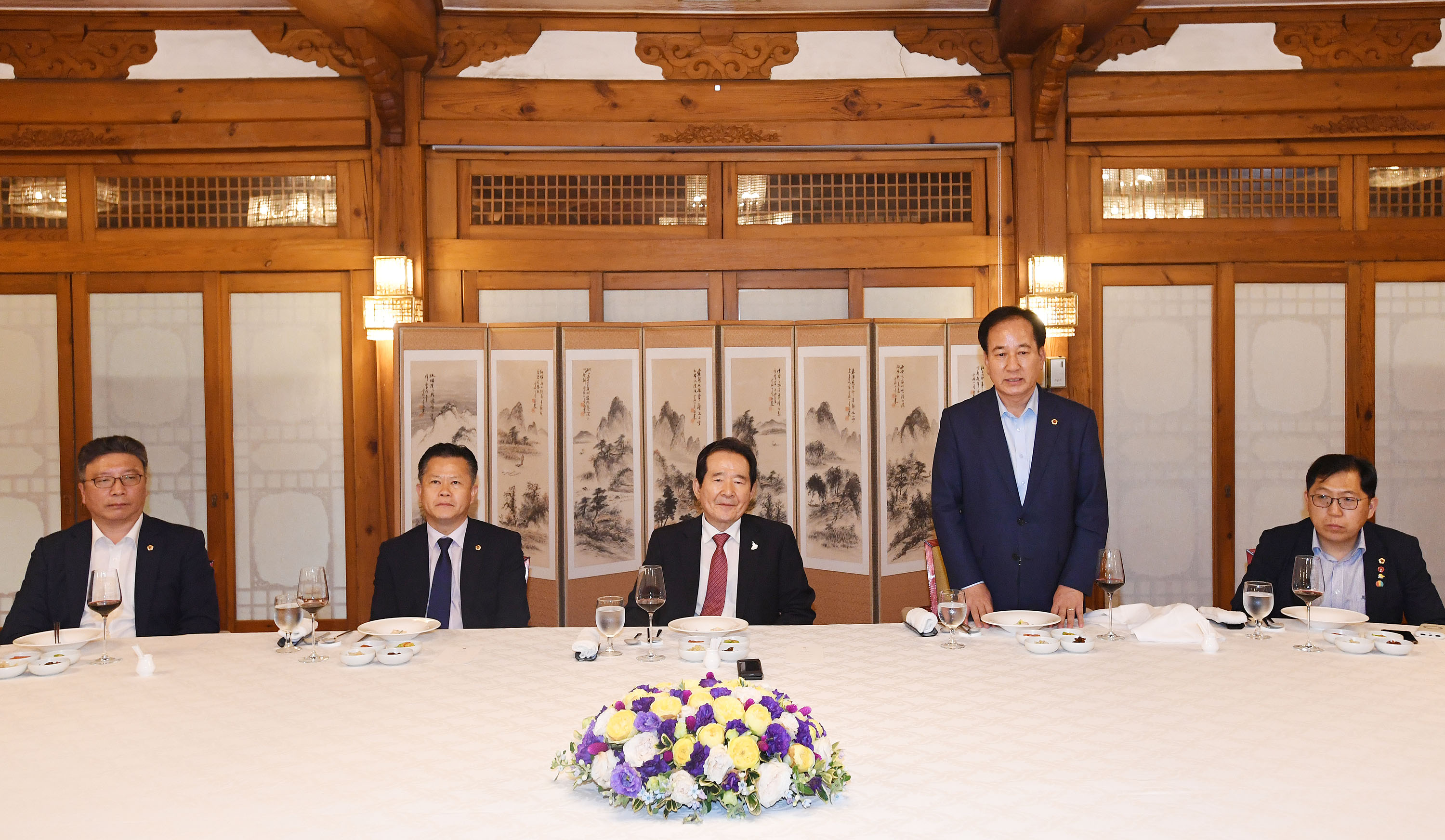 시의회, 국무총리와 면담.. 울산시 현안 사업 반영 요청12