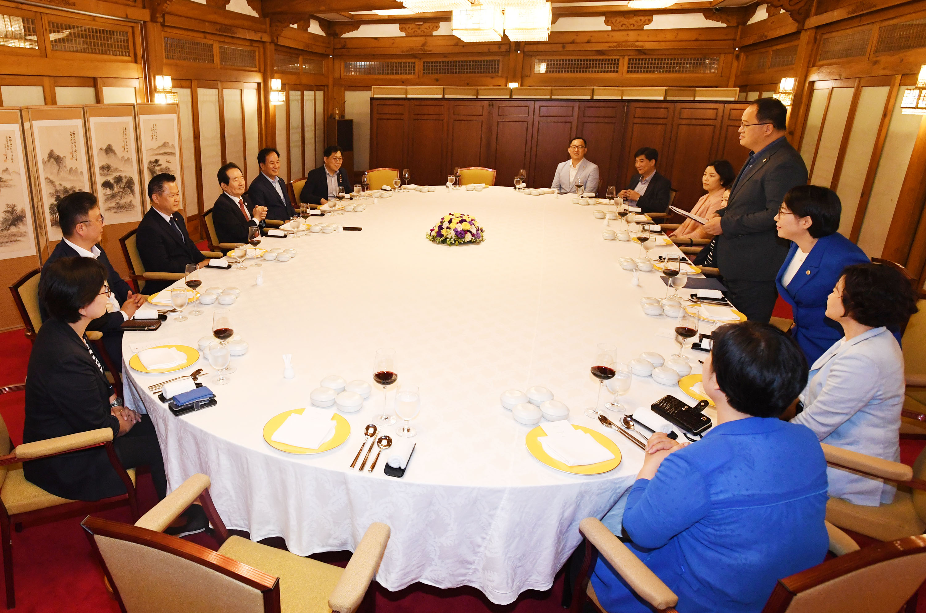 시의회, 국무총리와 면담.. 울산시 현안 사업 반영 요청5