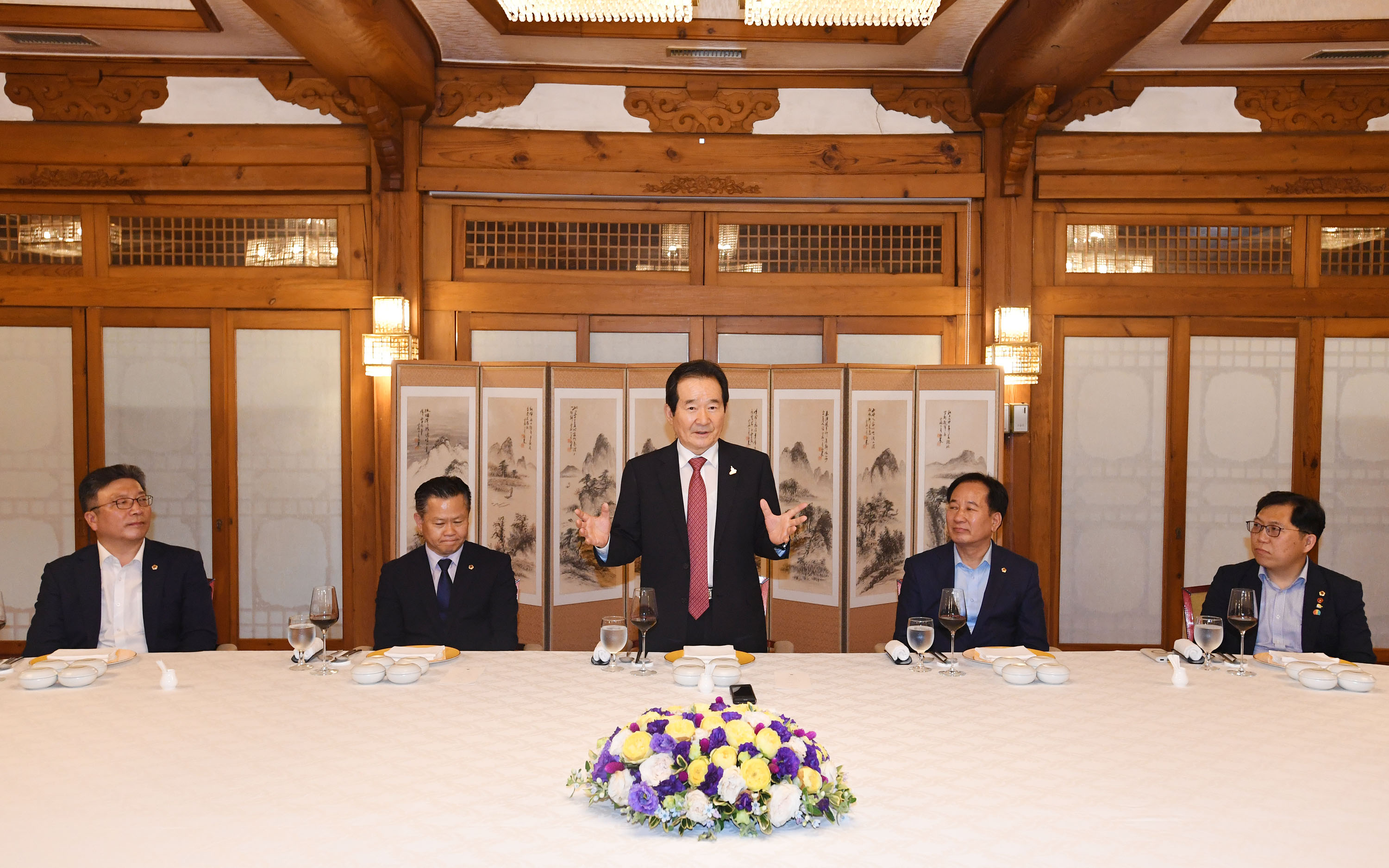 시의회, 국무총리와 면담.. 울산시 현안 사업 반영 요청8