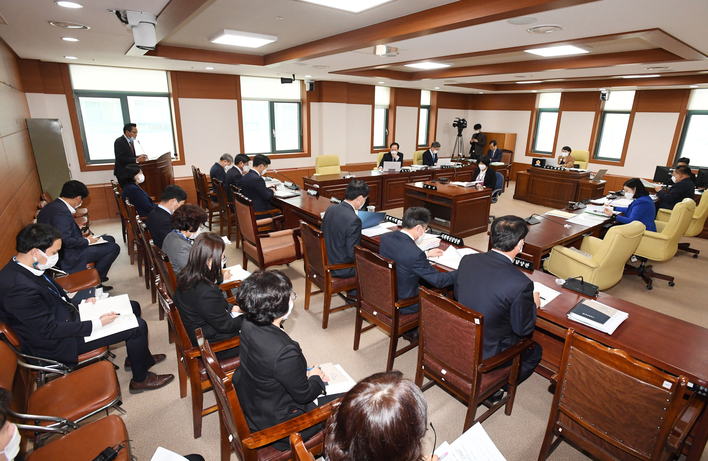 행정자치위원회 제218회 정례회 기간중 기획조정실 소관 2020년도 행정사무감사3