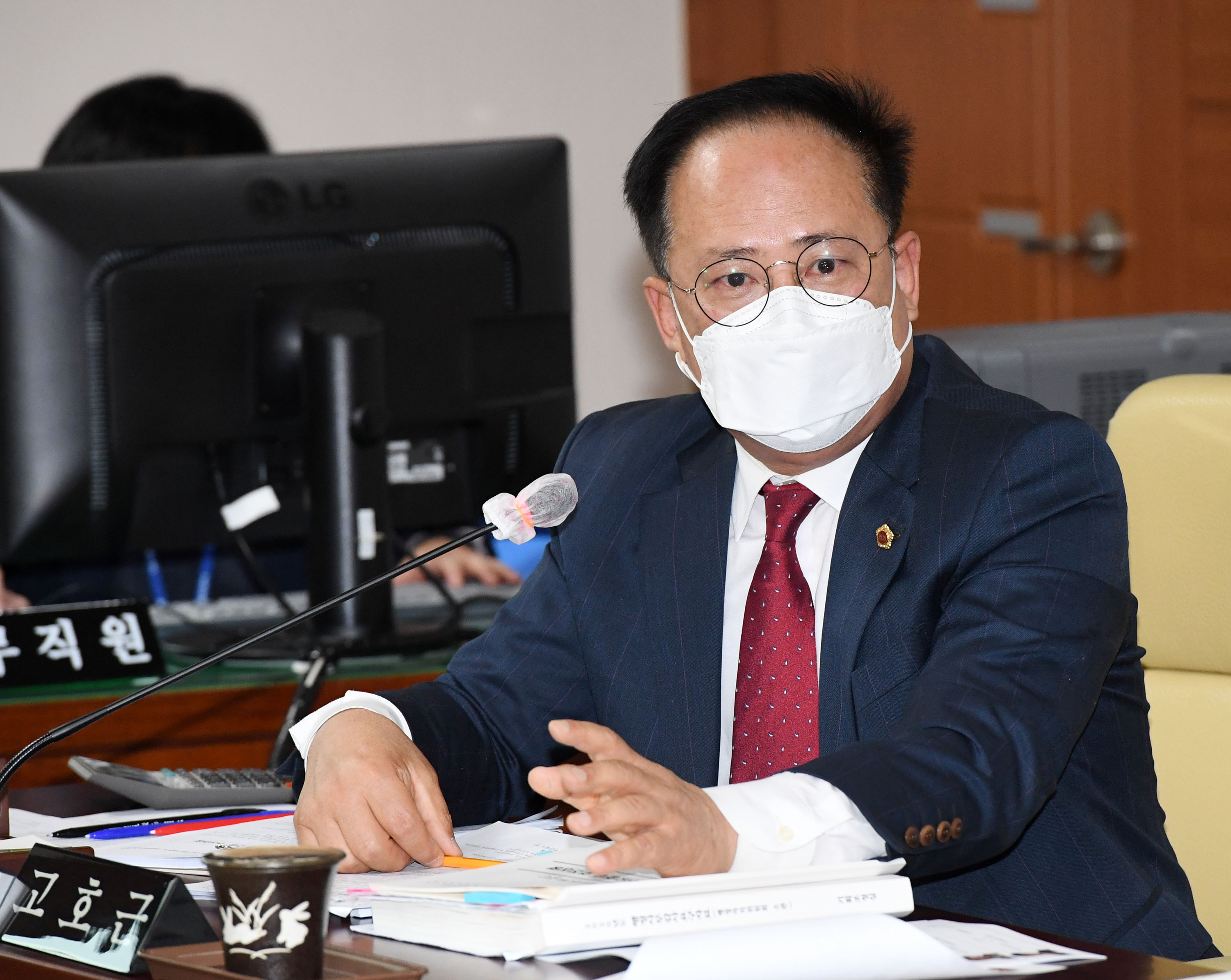 행정자치위원회 제218회 정례회 기간중 기획조정실 소관 2020년도 행정사무감사8