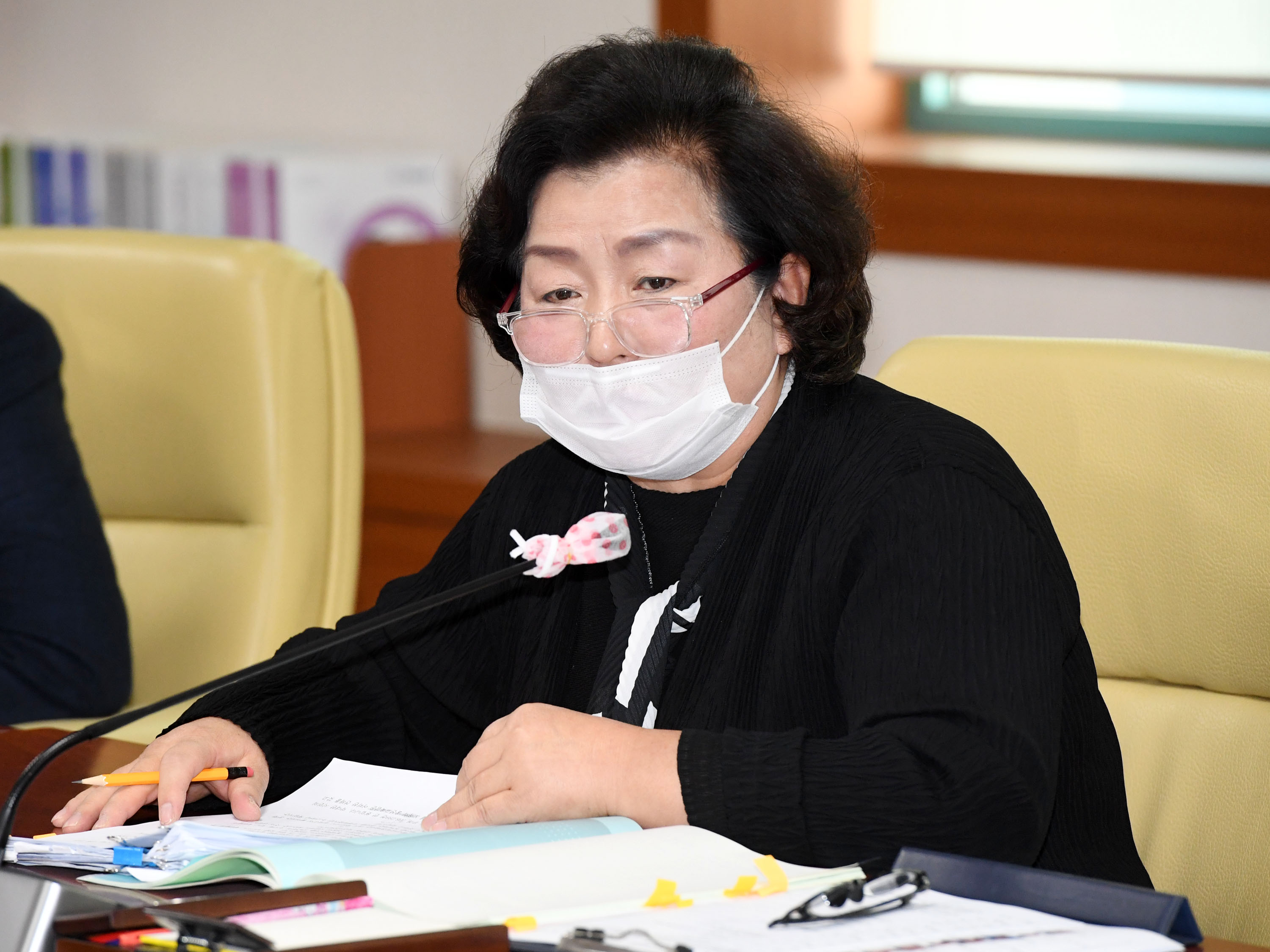 교육위원회 제218회 정례회 기간중 교육청 행정국 소관 2020년도 행정사무감사4