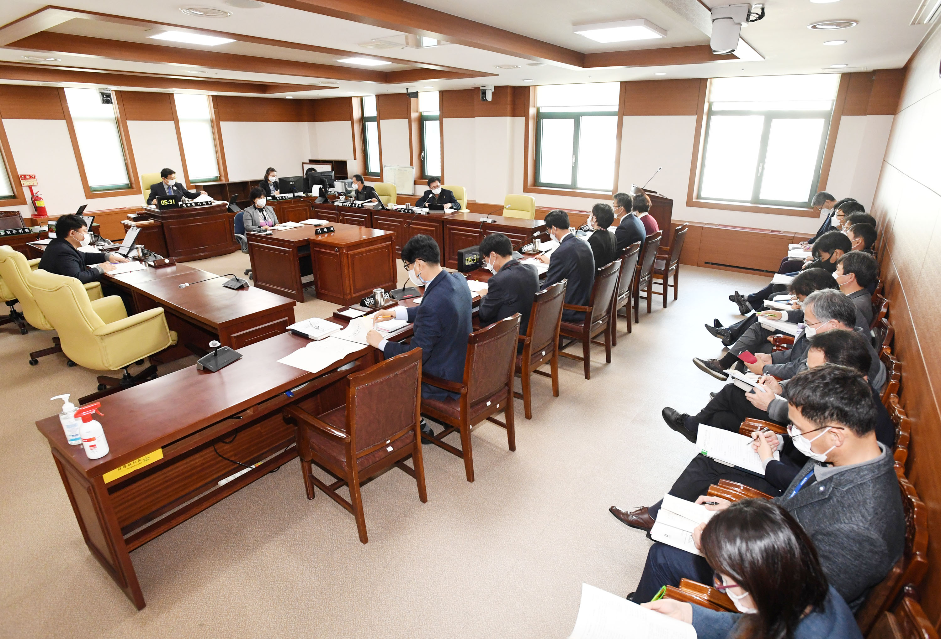 산업건설위원회 제218회 젱례회 기간중 행정사무감사1