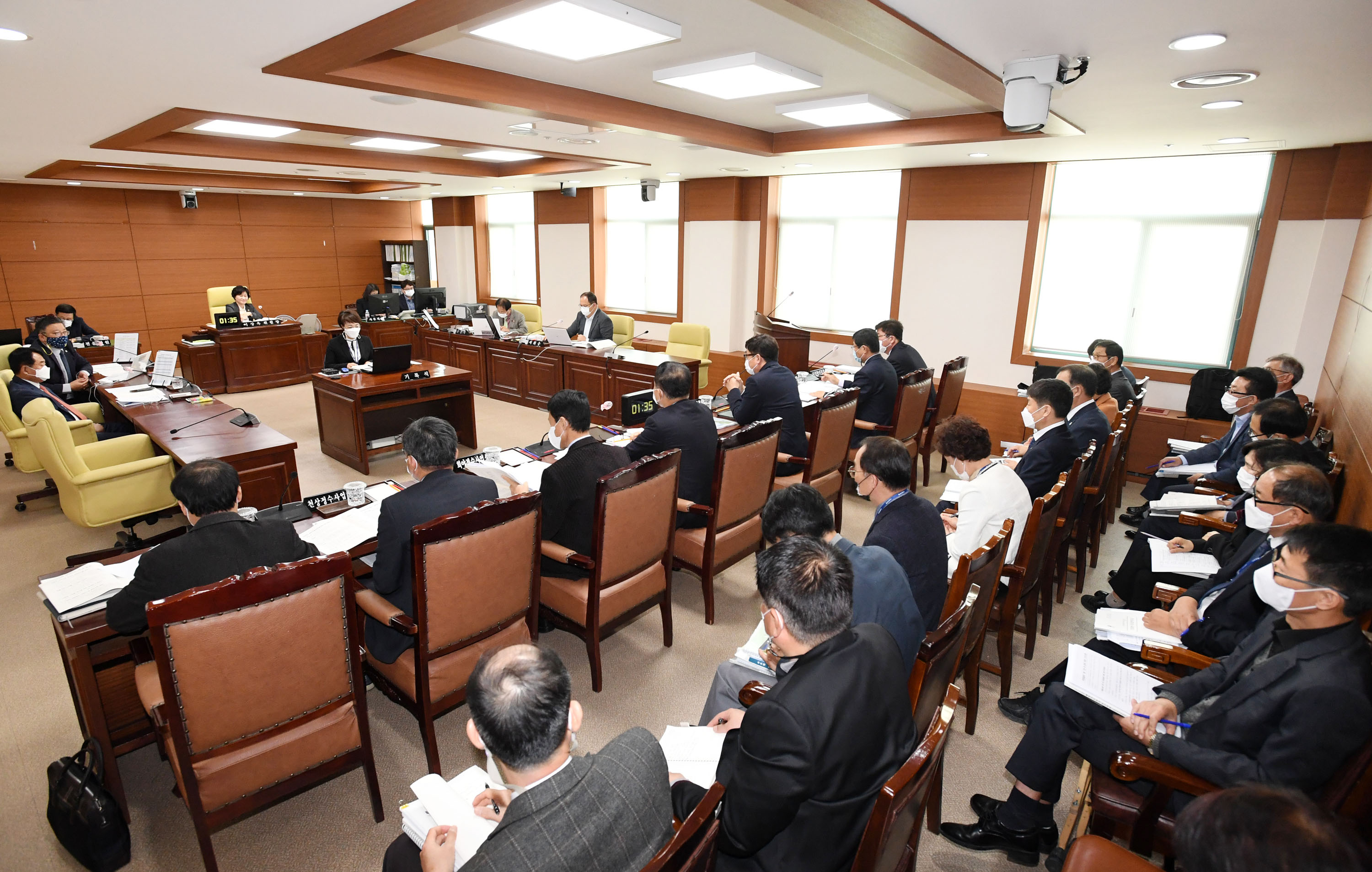 환경복지위원회 제218회 젱례회 기간중 상수도사업본부 소관 행정사무감사2