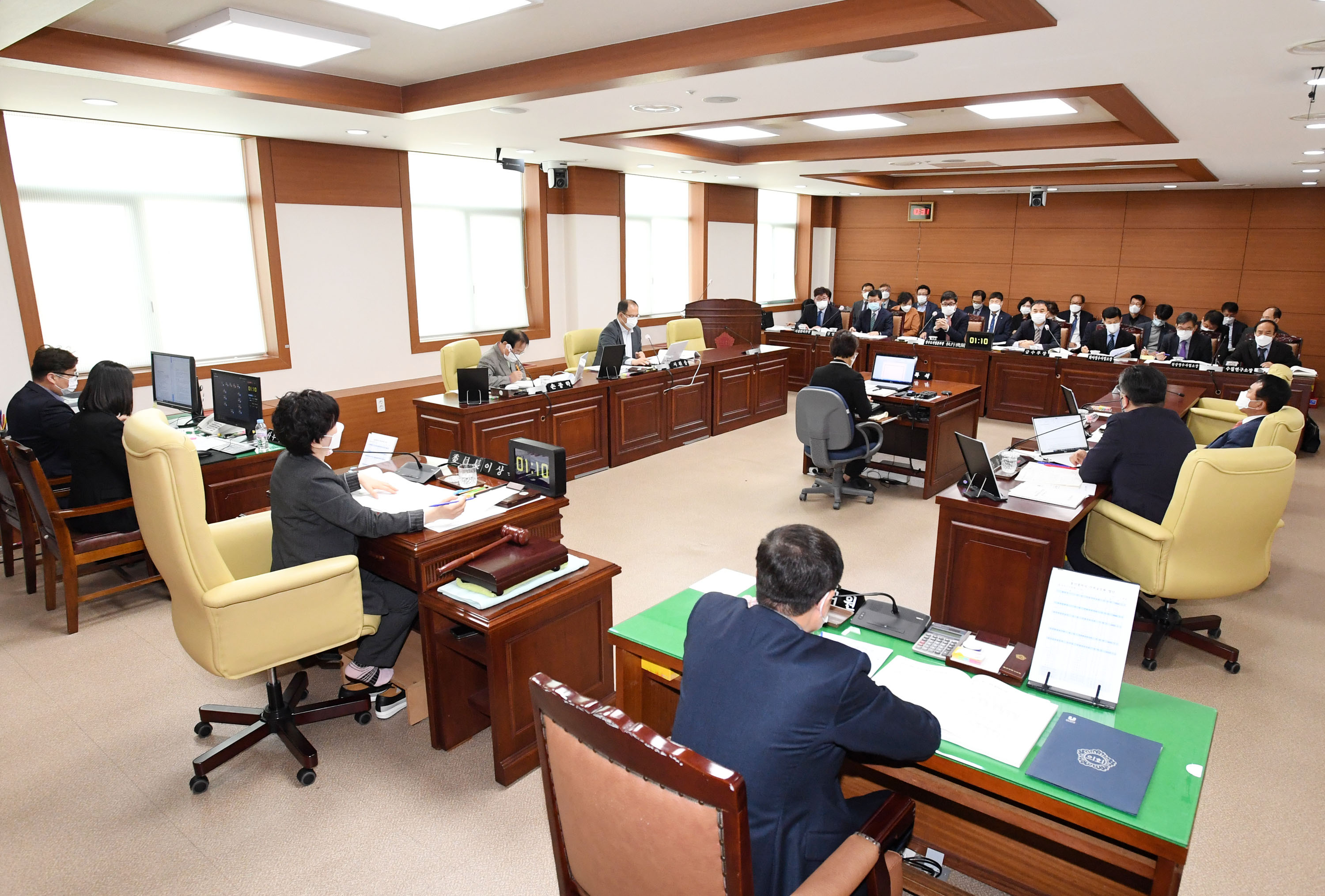 환경복지위원회 제218회 젱례회 기간중 상수도사업본부 소관 행정사무감사3