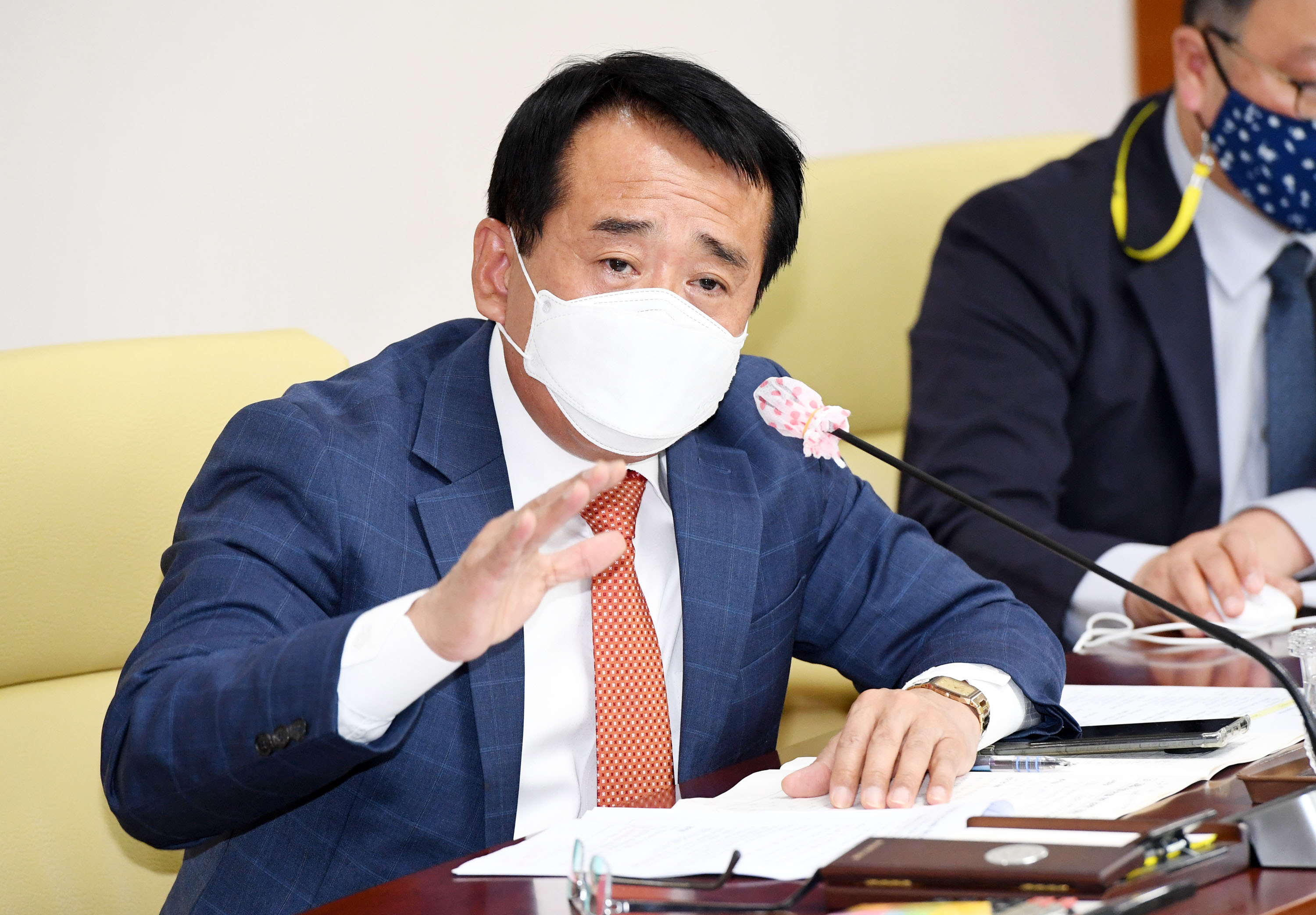 환경복지위원회 제218회 젱례회 기간중 상수도사업본부 소관 행정사무감사7