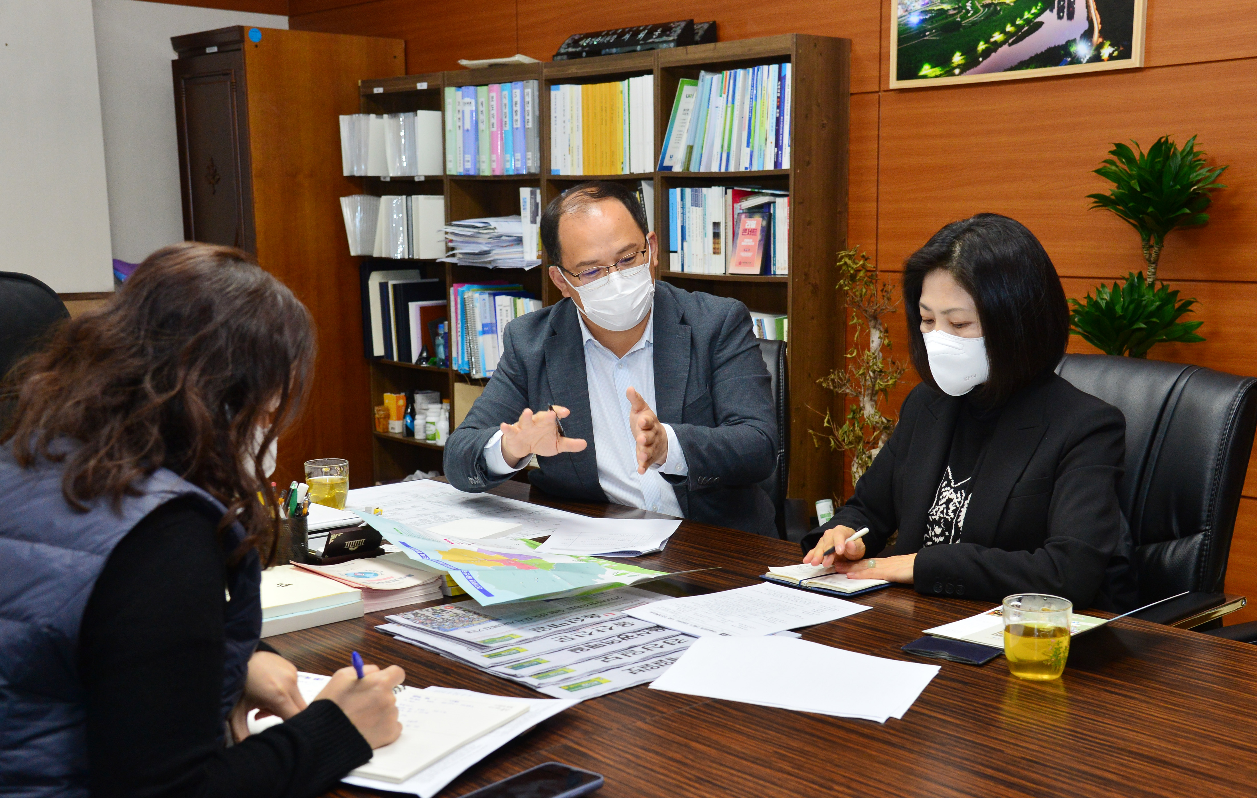 서휘웅 운영위원장, 기후위기와 마을공동체 그린뉴딜 세미나 협의를 위한 간담회2