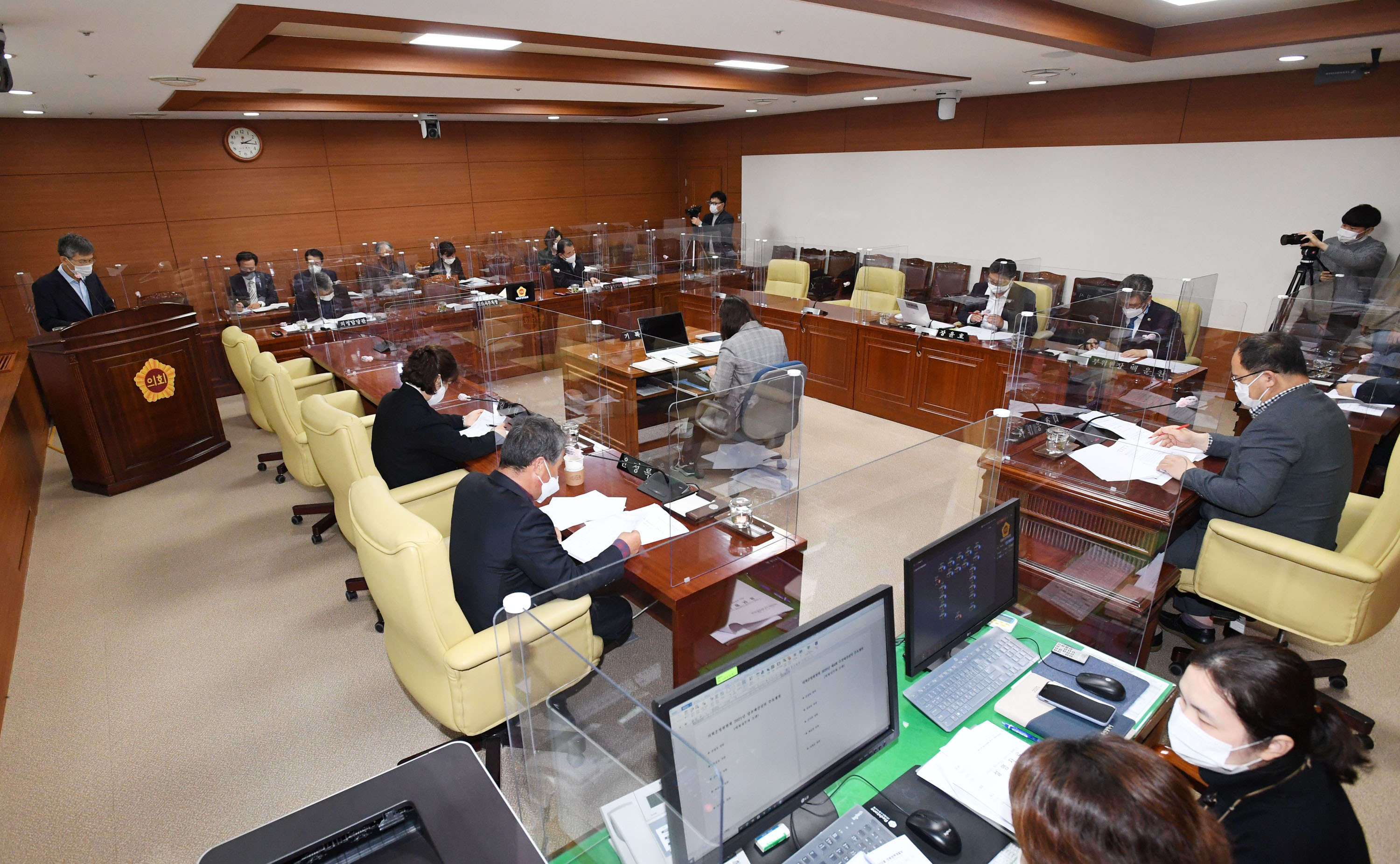 의회운영위원회는 제218회 정례회 기간중 의회운영위원회소관 예산안 심사2