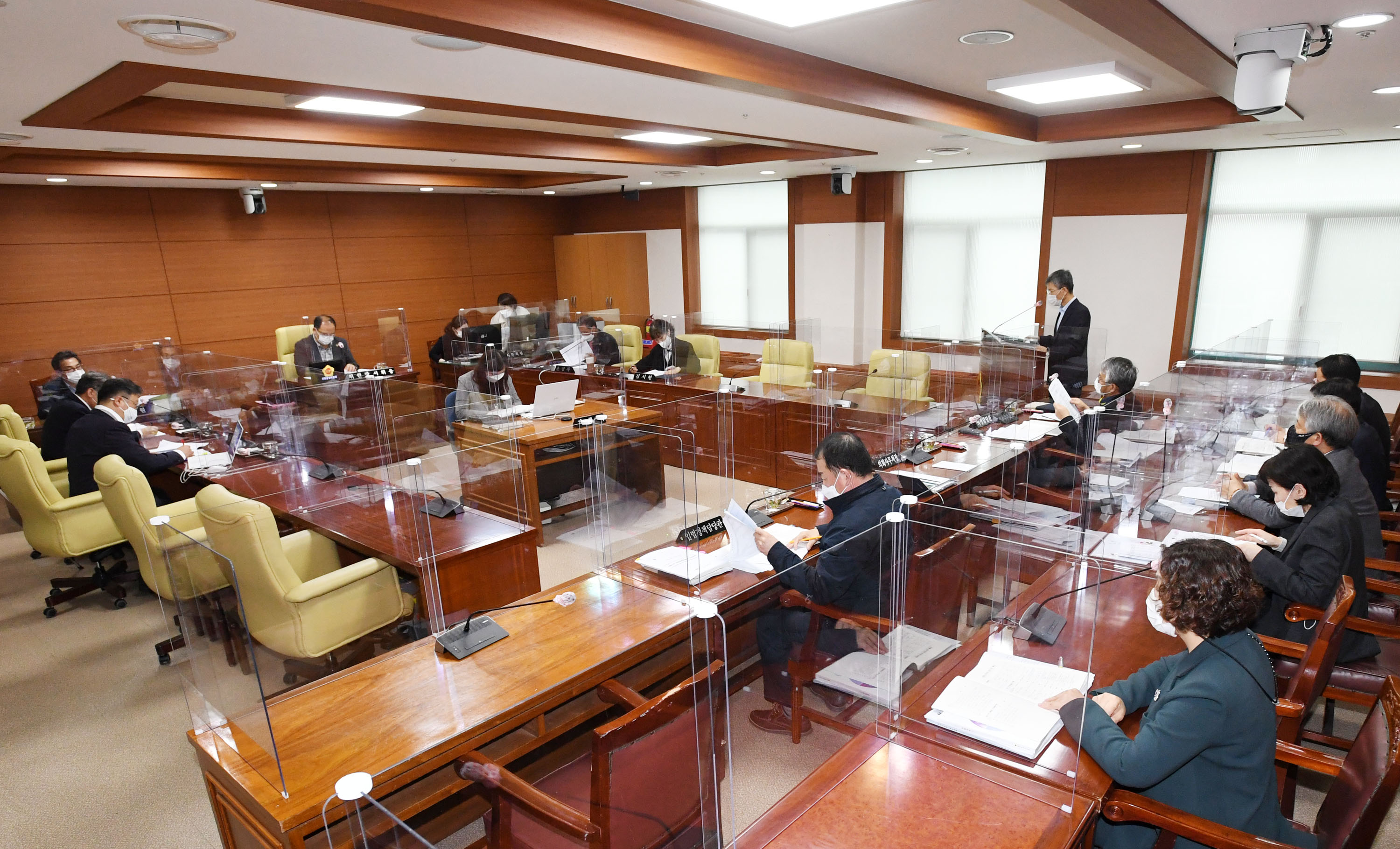 의회운영위원회는 제218회 정례회 기간중 의회운영위원회소관 예산안 심사3