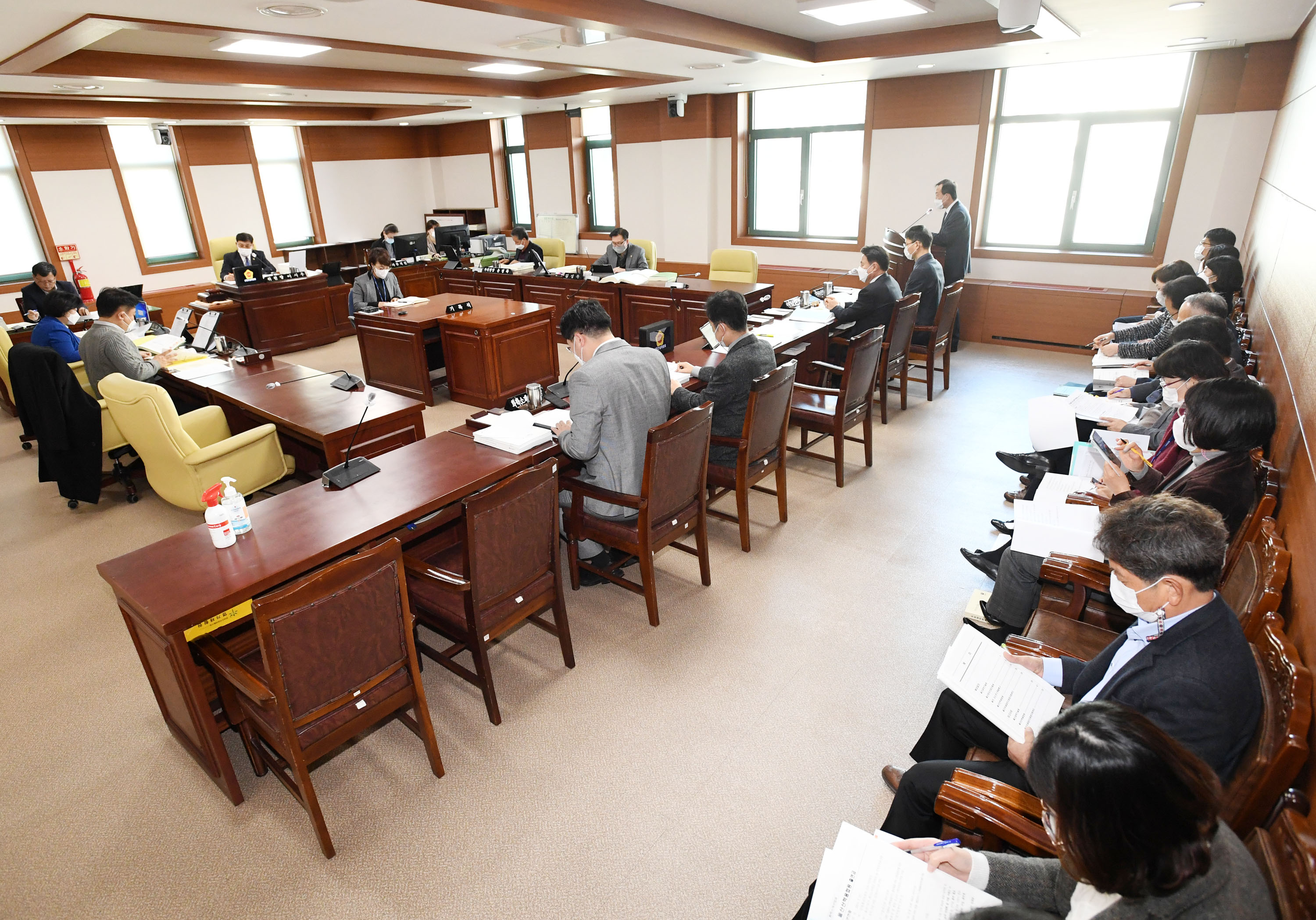 산업건설위원회 혁신산업국 소관 예산안 심사1