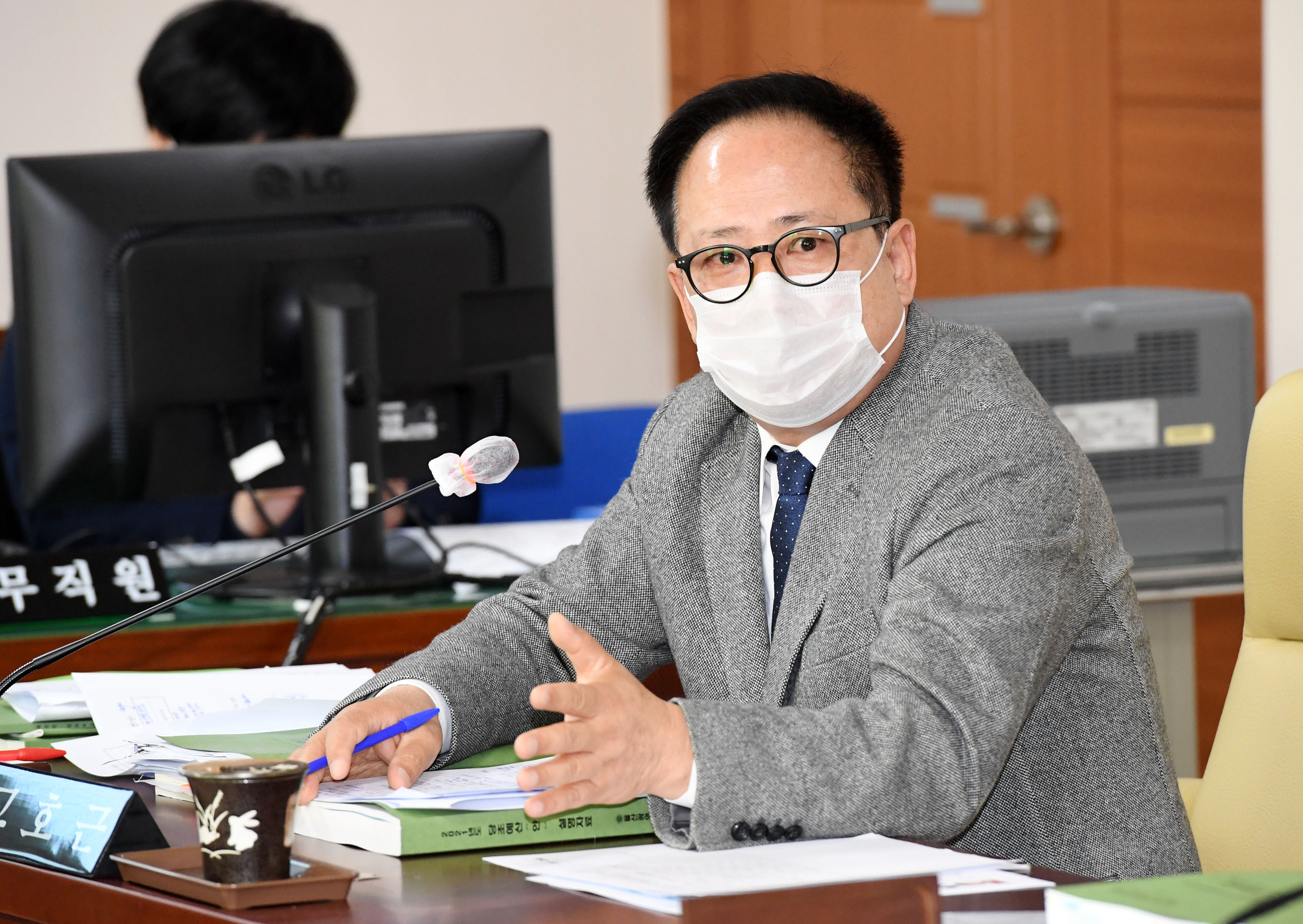 행정자치위원회 기획조정실 소관 예산안 심사8