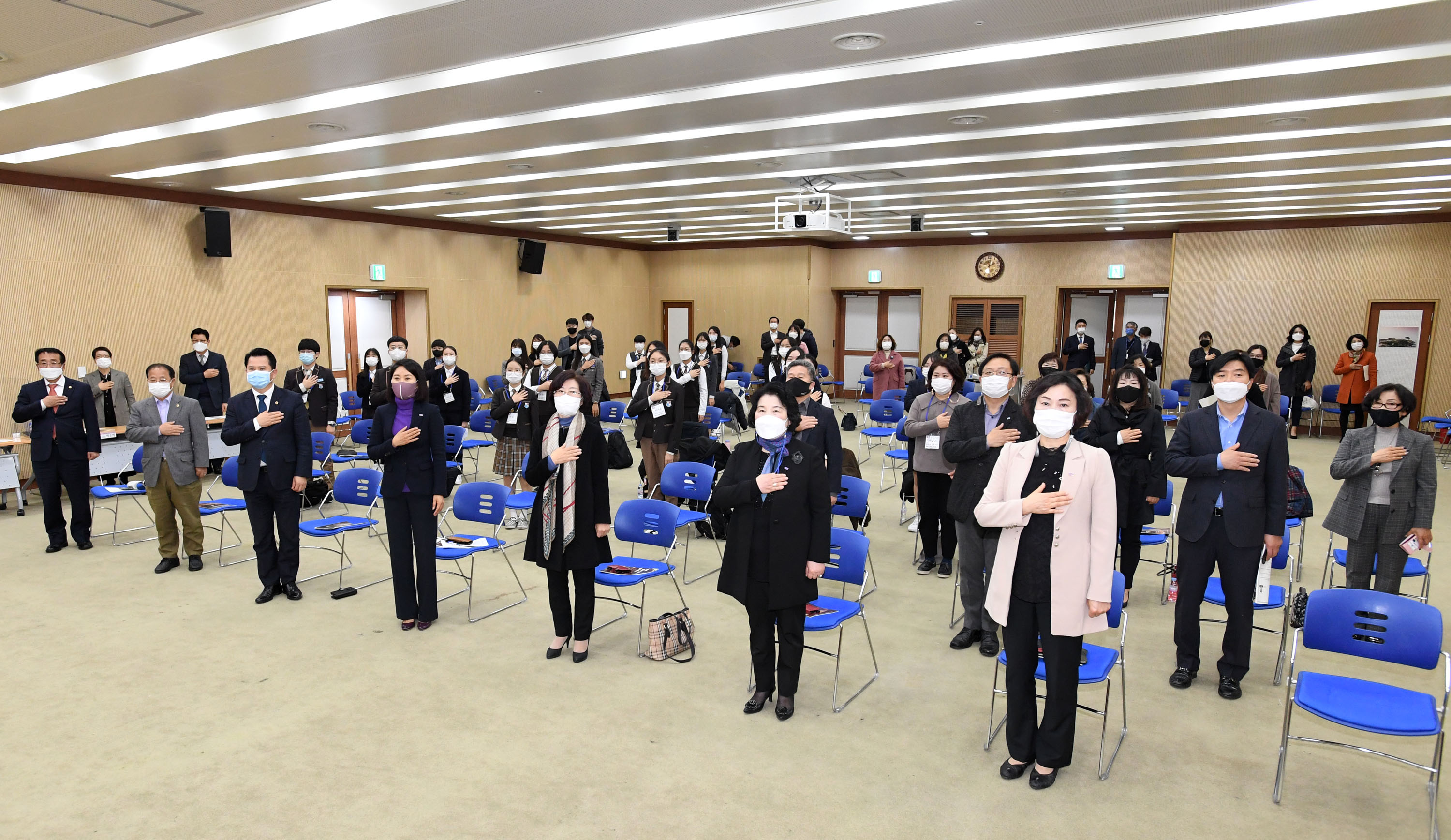 시의회 박병석 의장 제18회 의회사랑 스피치대회 참석2