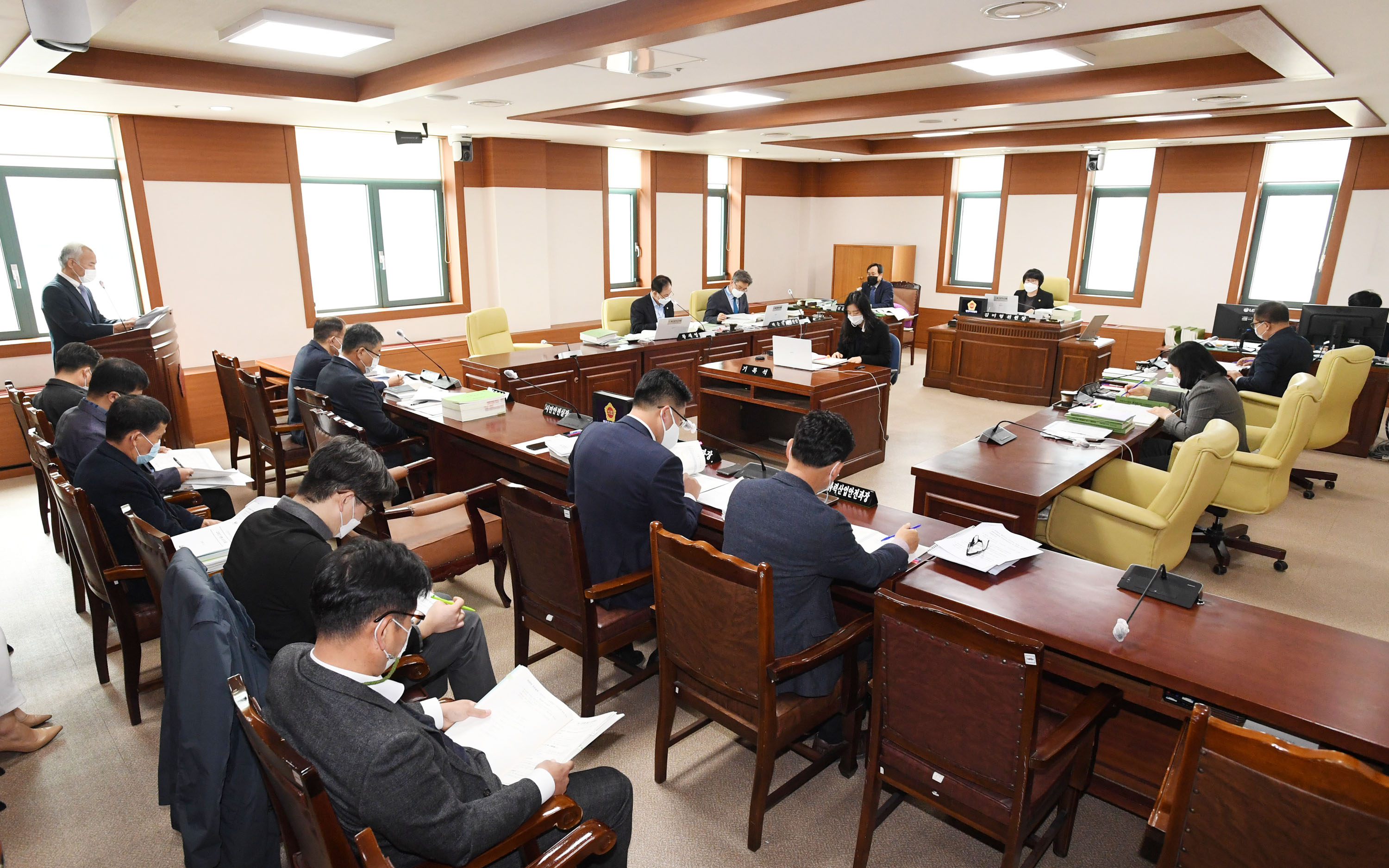 시의회 행정자치위원회 시민안전실 소관 예산안 심사1