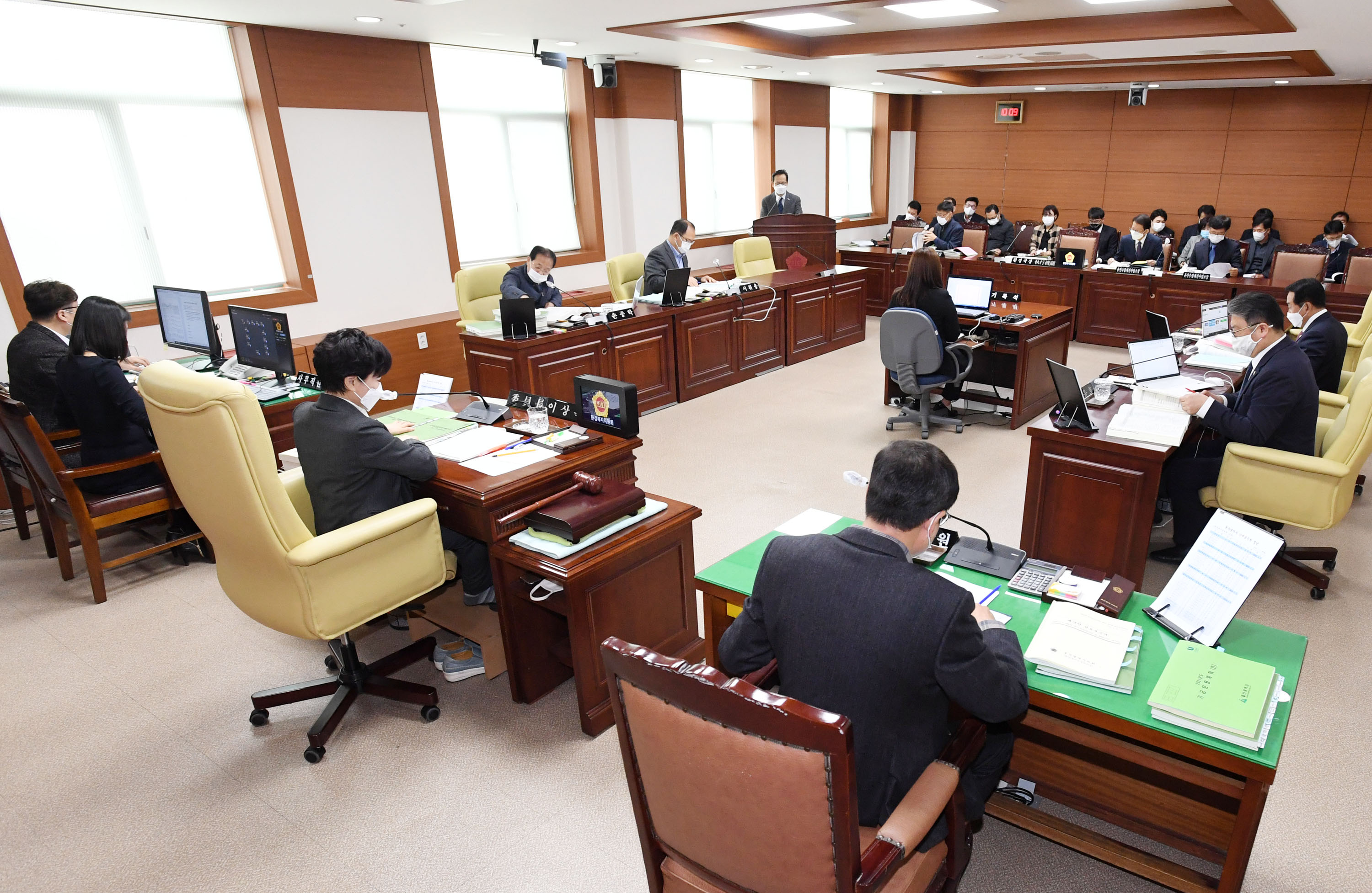 시의회 환경복지위원회 제218회 정례회 기간중 예산안 심사1