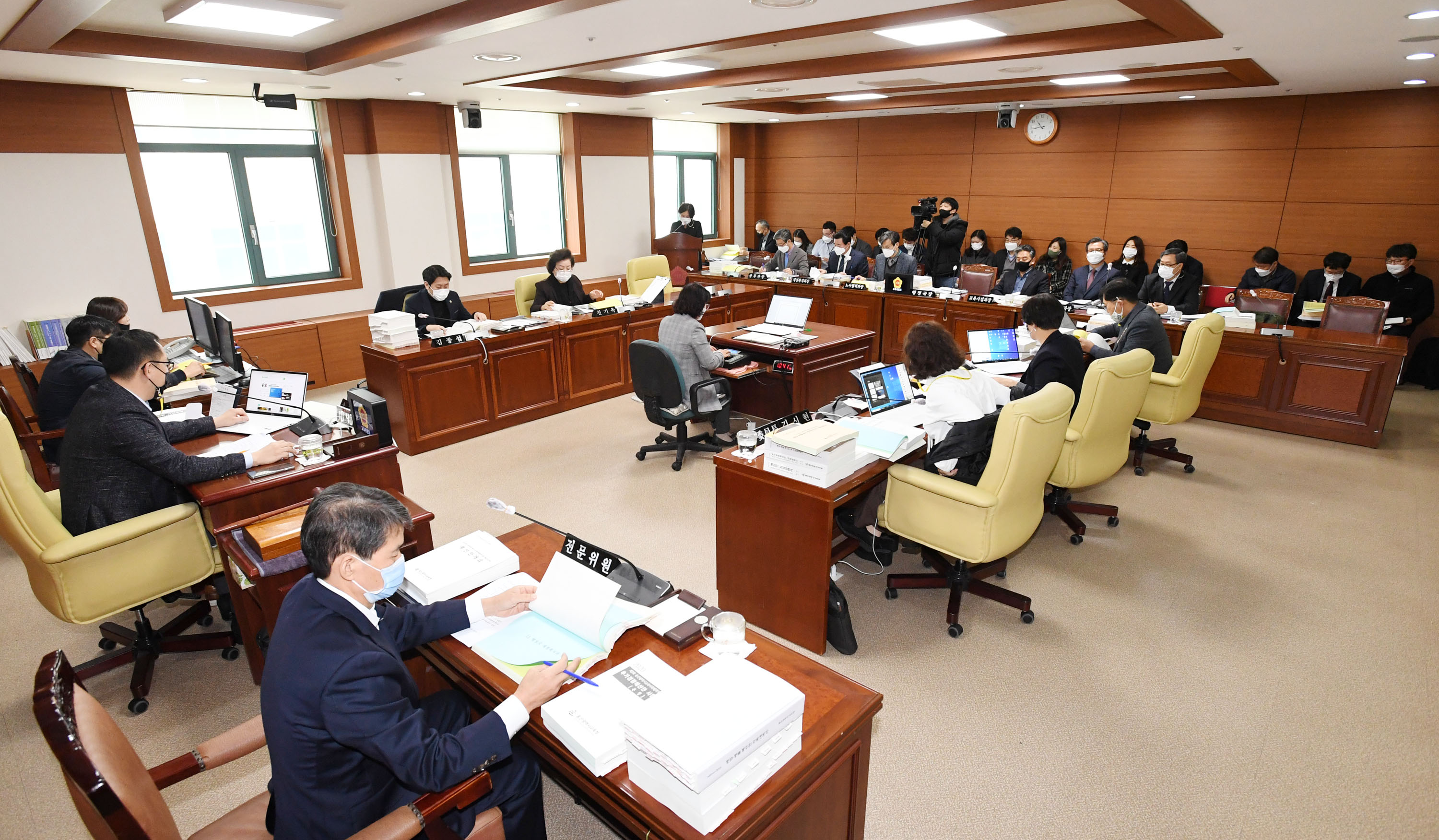 시의회 교육위원회 교육청 행정국 소관 예산안 예비심사1