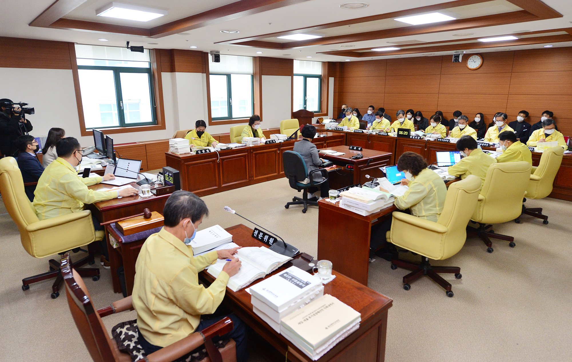 교육위원회 행정국,공보담당관, 교육협력담당관, 정책관, 감사관 소관 예산안 심사 3