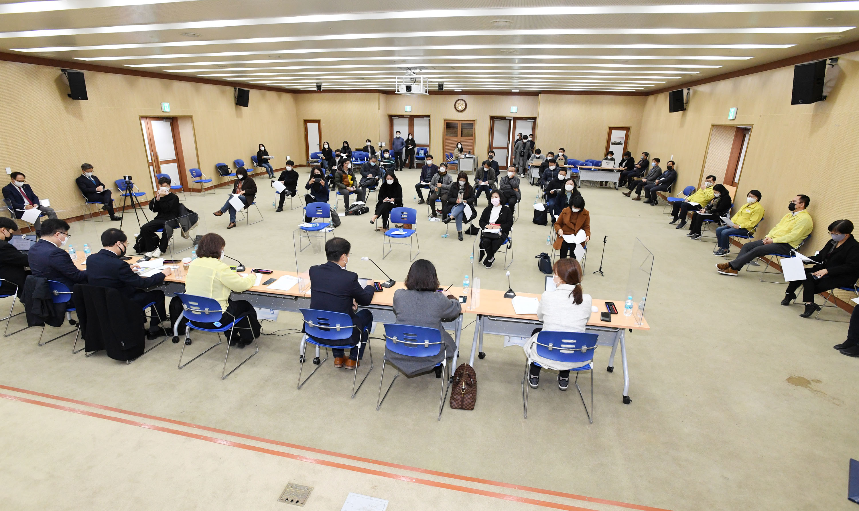 김시현 의원, 울산시 교육청 민주시민교육 조례 제정 의견청취3