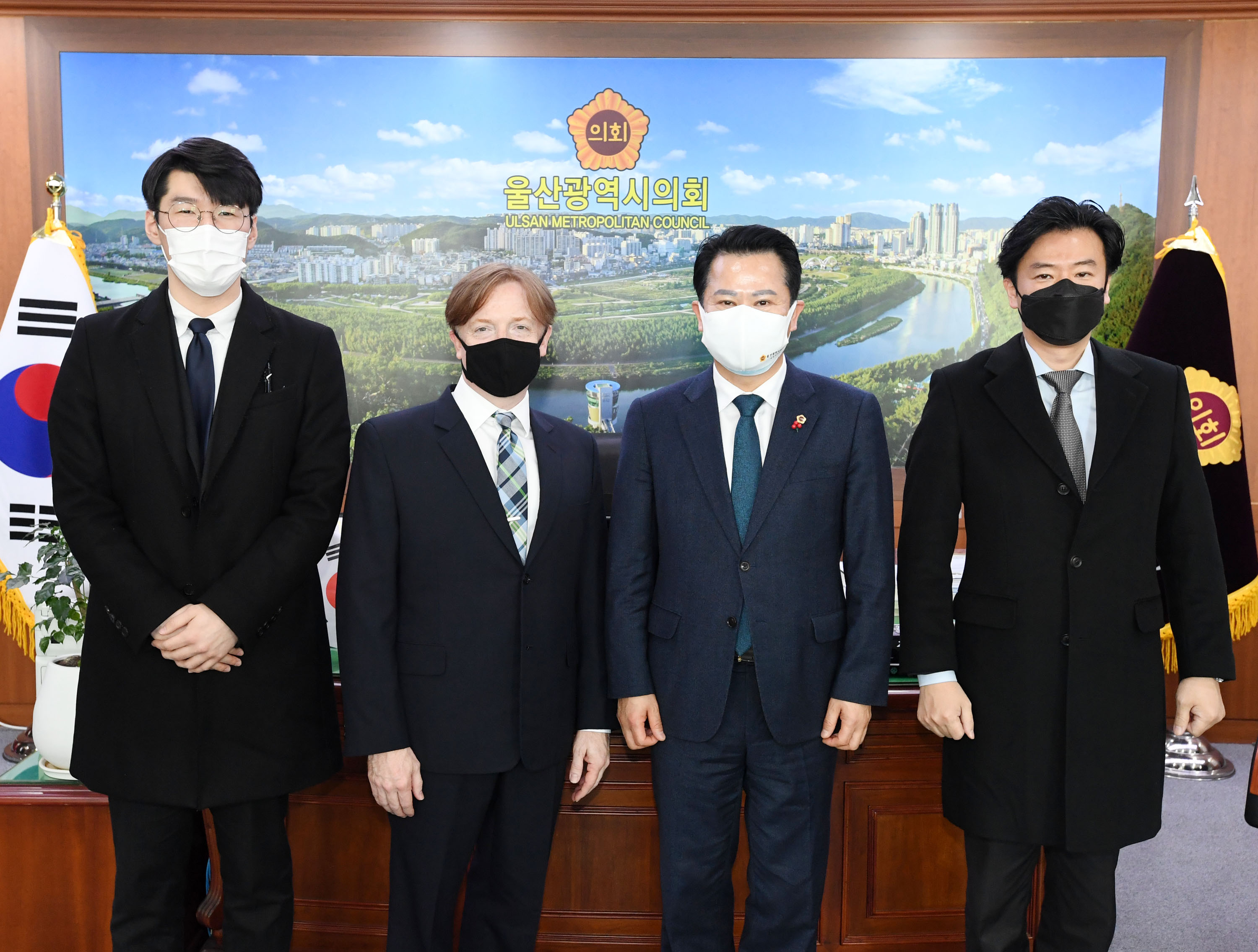 신임 고든처치 주부산미국영사 시의회  박병석 의장실 방문1