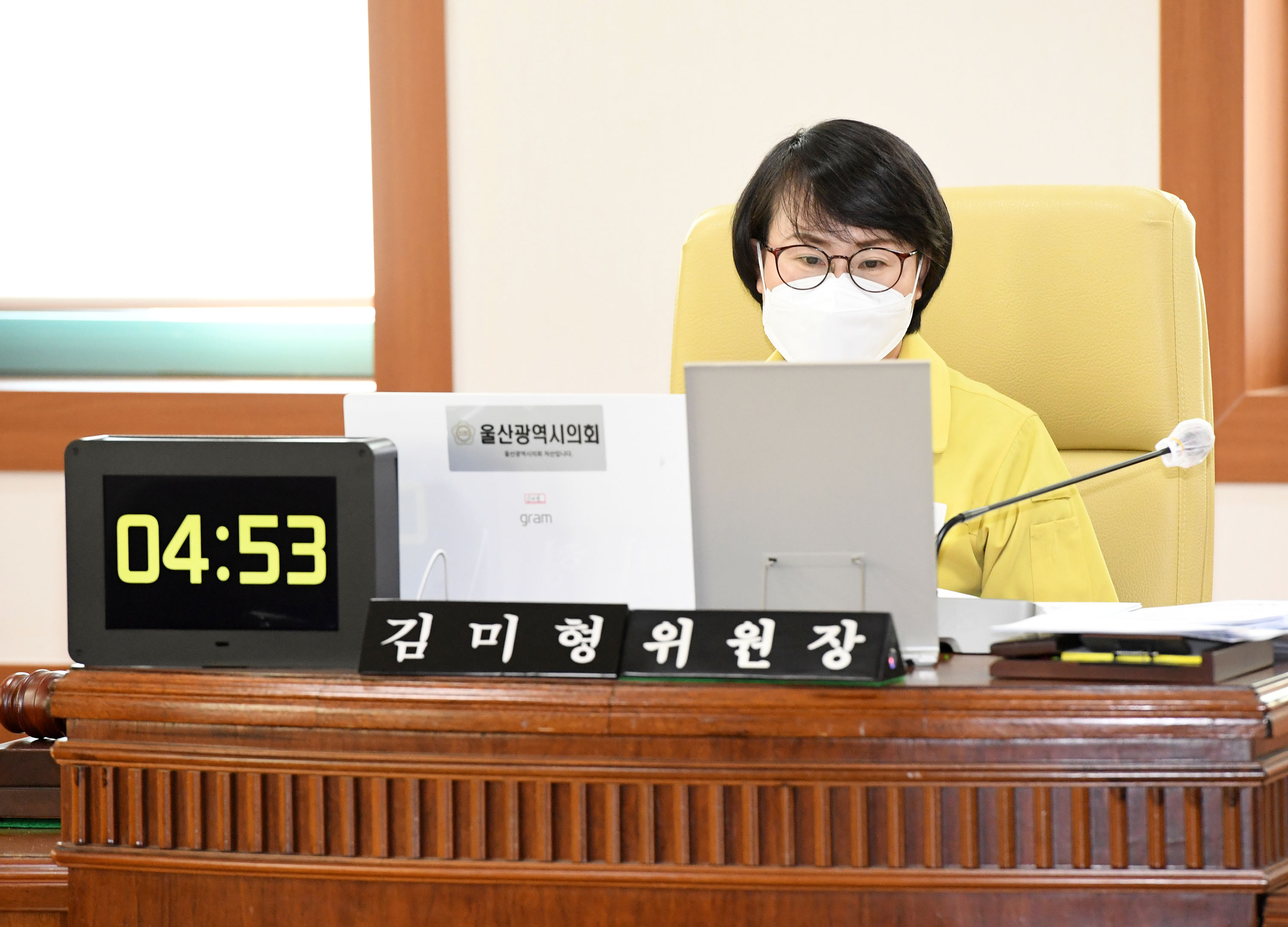 행정자치위원회 제218회 정례회 기간중 각종 안건 심사8