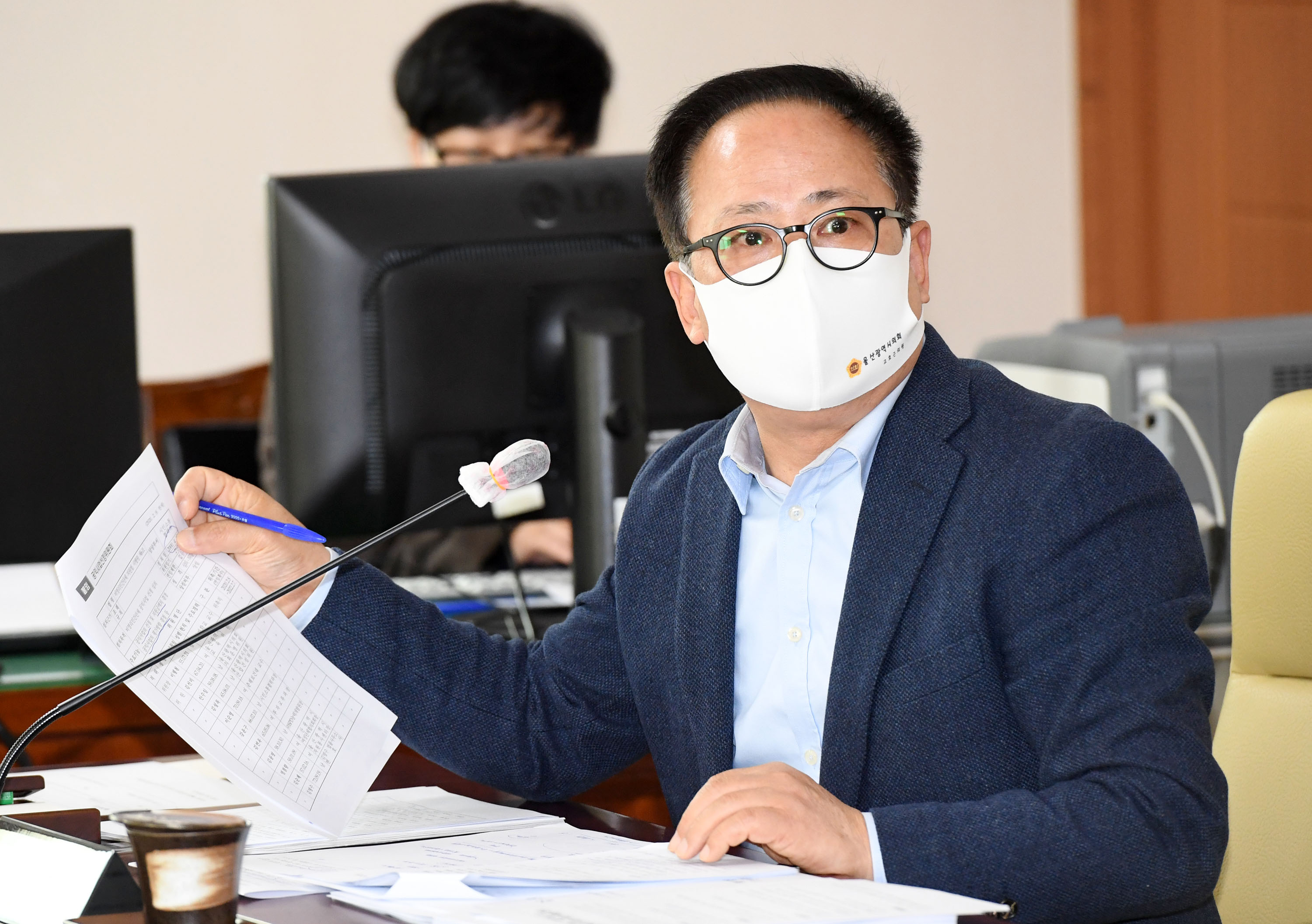 행정자치위원회 제218회 정례회 기간중 각종 안건 심사9