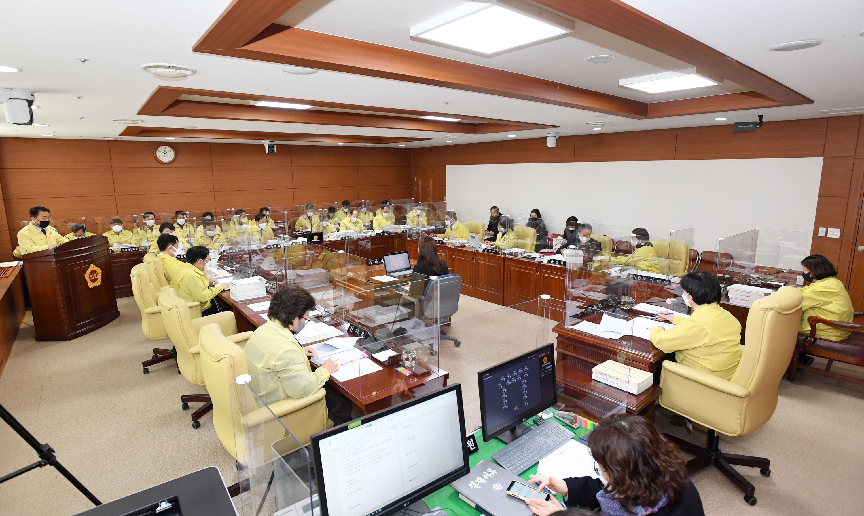 시의회 예산결산특별위원회, 2021년도 교육청소관 예산안 심사 1