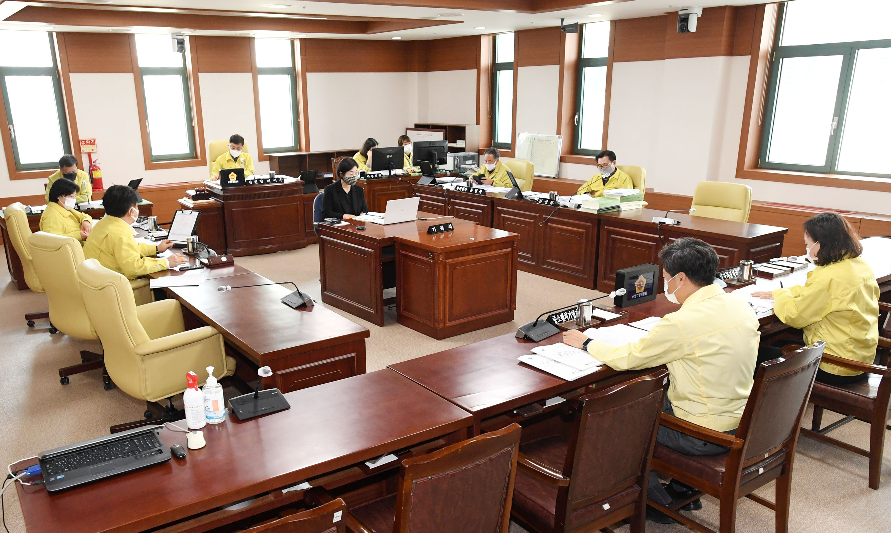 산업건설위원회 제218회 제2차 정례회 기간중 각종 안건 심사 1