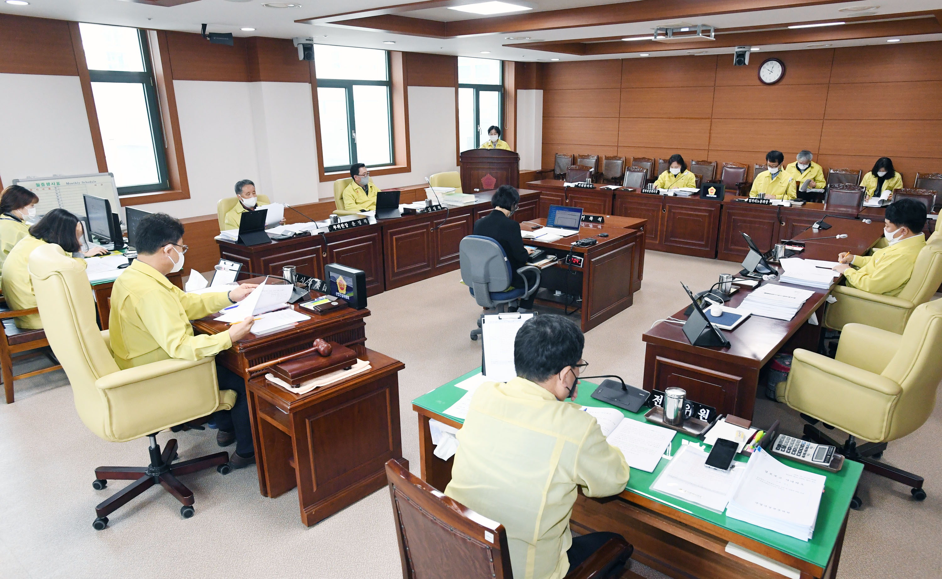 산업건설위원회 제218회 제2차 정례회 기간중 각종 안건 심사 4