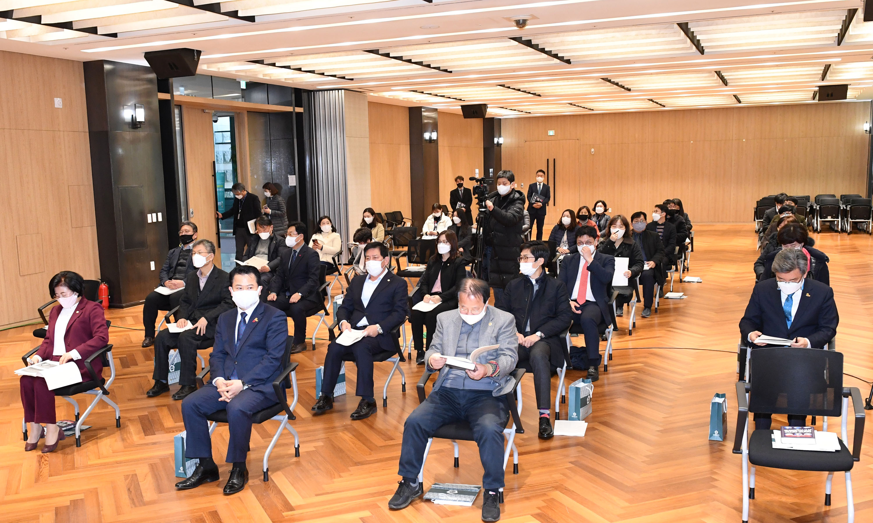 울산시의회, 2020년도 하반기 의원세미나 개최3