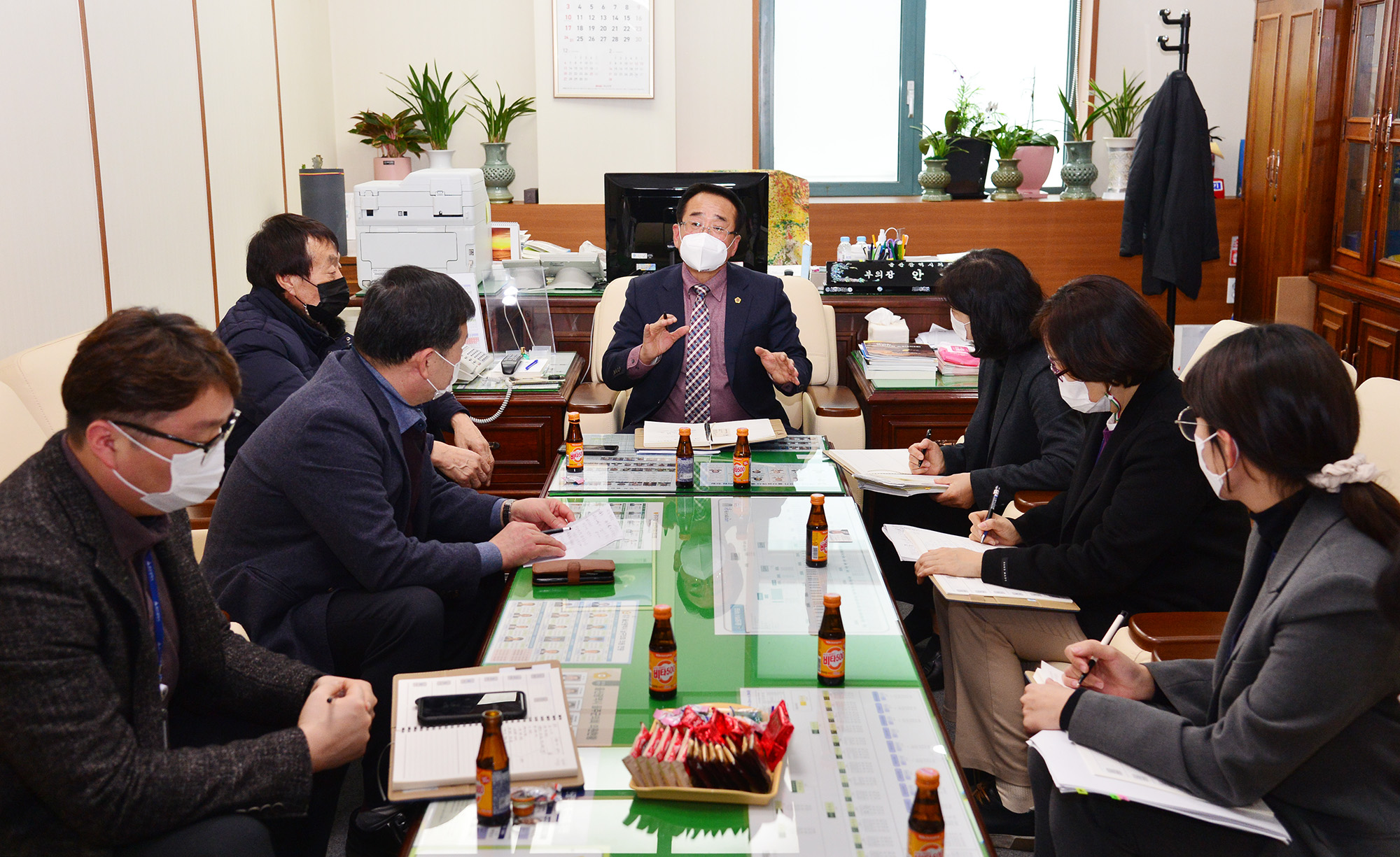 안수일 부의장, 동네시장 장보기 서비스 활성화 방안 의견 청취 간담회 3