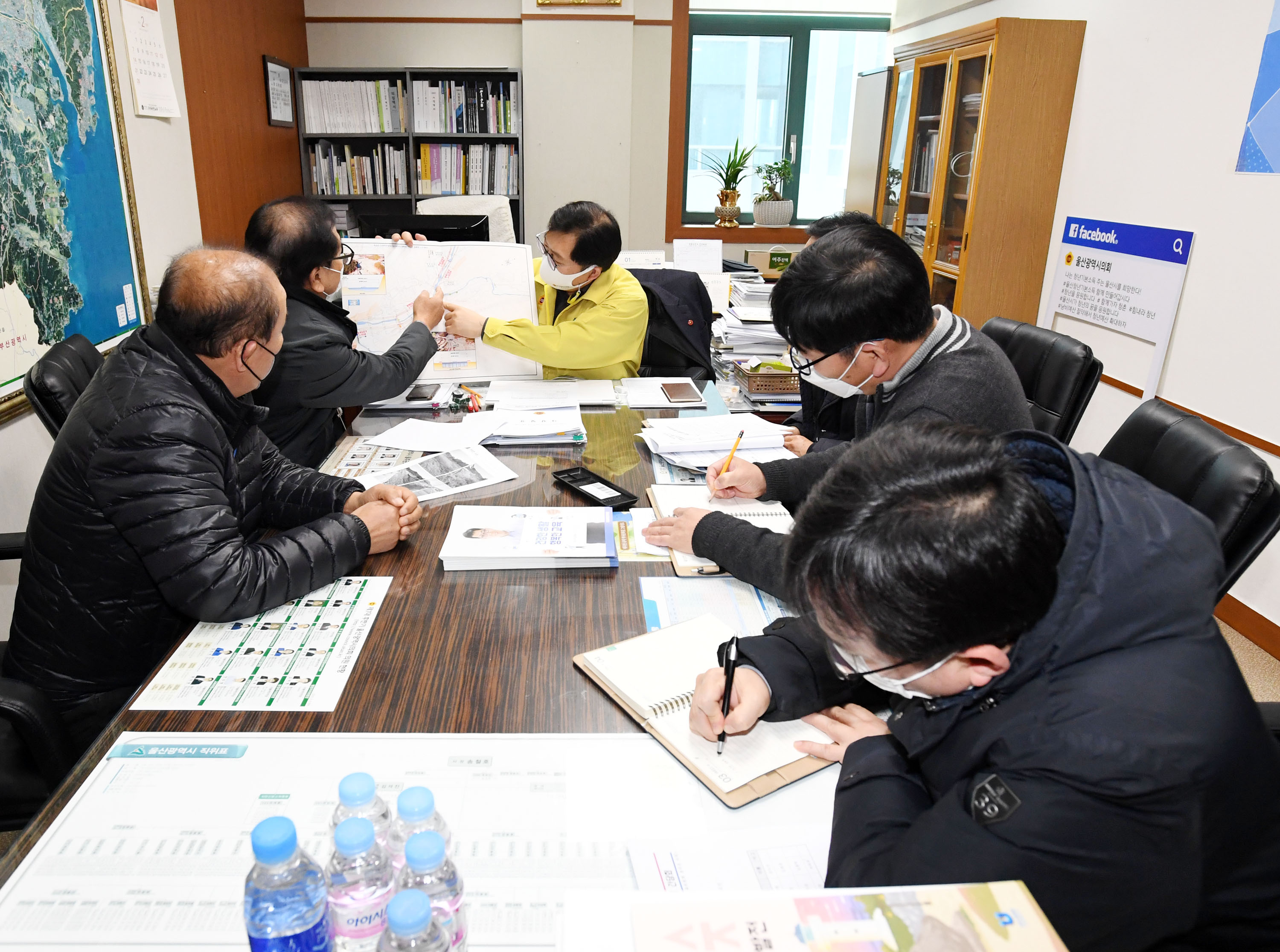 윤덕권 의원, 척과천 지방하천 정비사업 간담회2