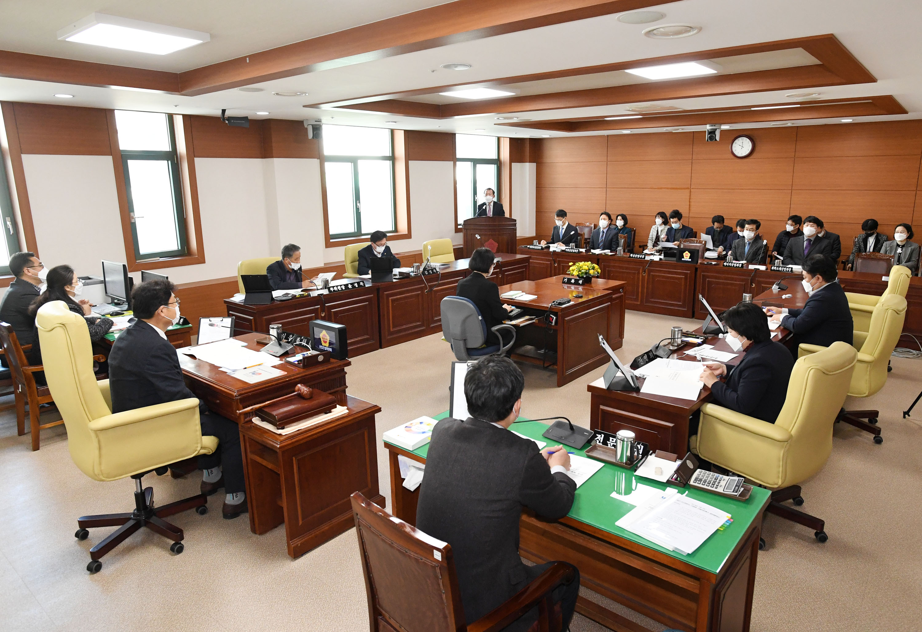 시의회 산업건설위원회 혁신산업국 소관,울산테크노파크, 울산정보산업진흥원 소관 2021년도 주요업무보고 청취2