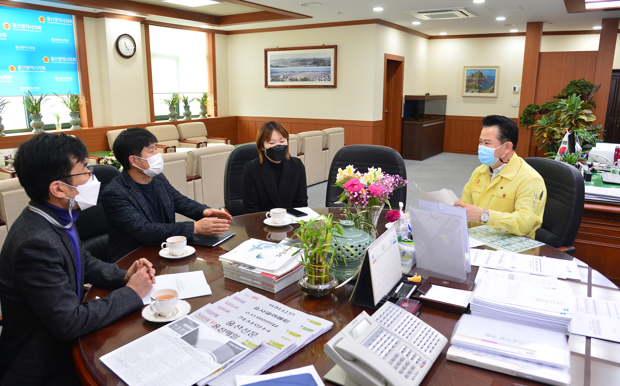 울산시민연대 의장실 내방2