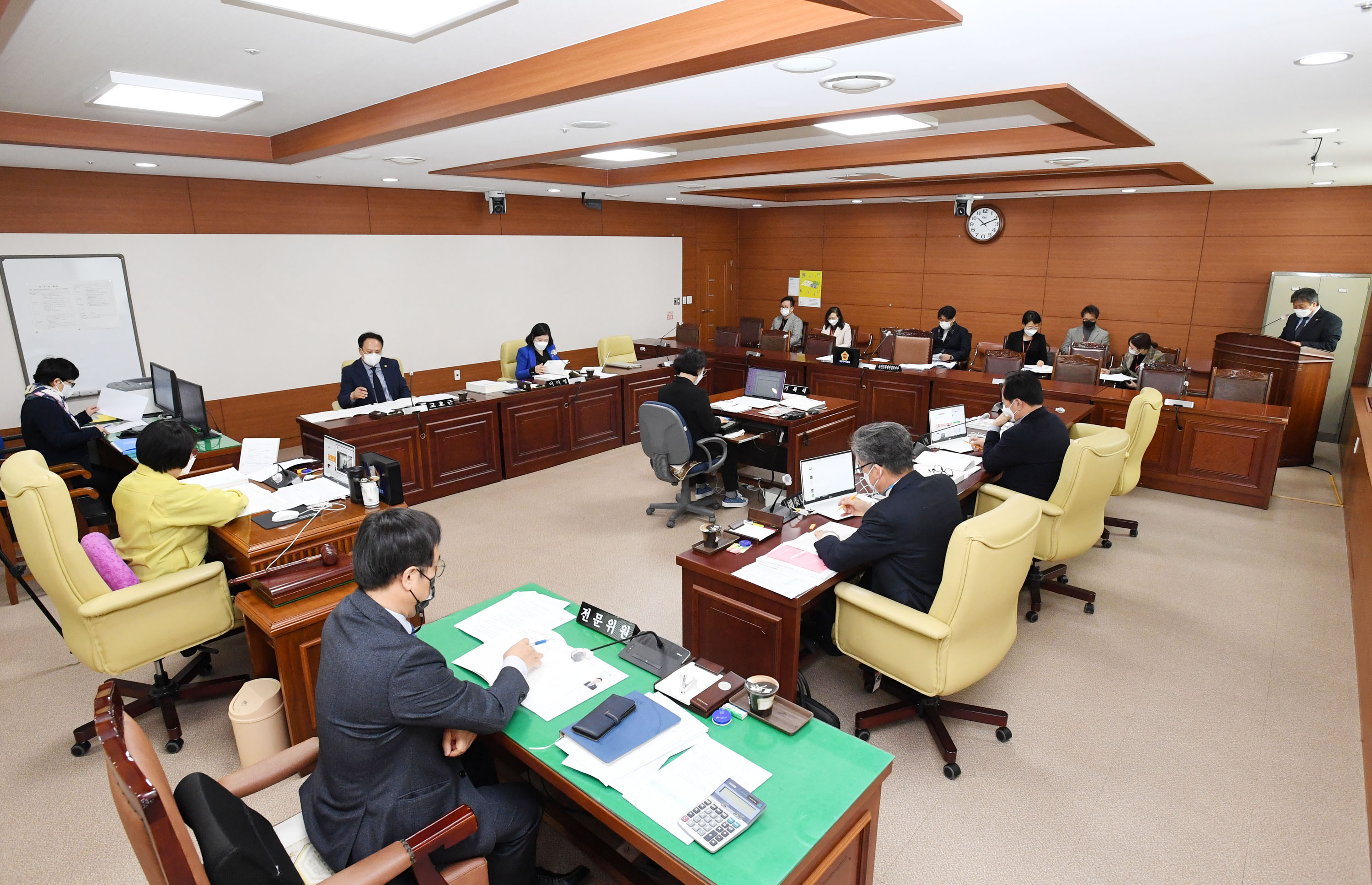 행정자치위원회 울산문화재단, 울산관광재단, 문화관광체육국 소관 2021년도 주요업무보고 청취2