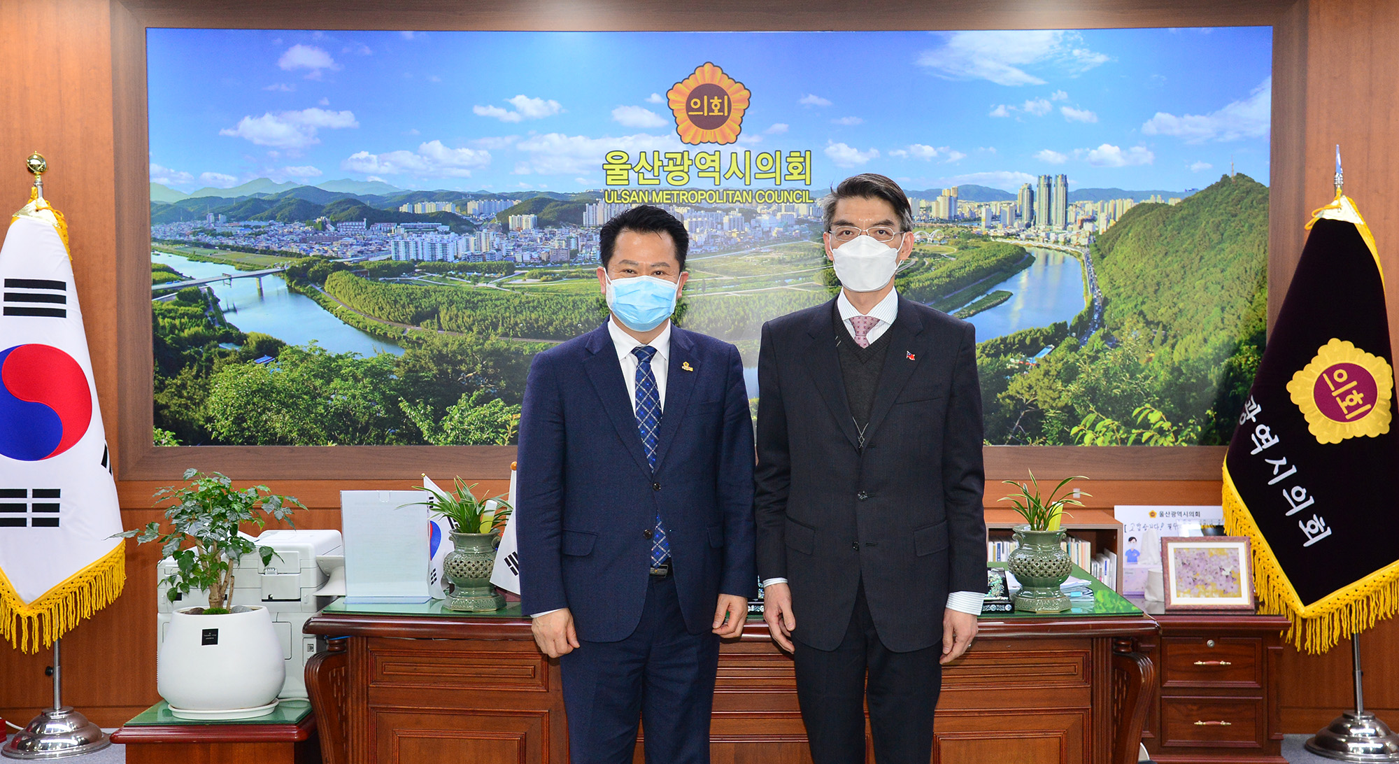 린천푸(林晨富) 주한국타이페이대표부 부산사무처  신임처장 의장실 내방3