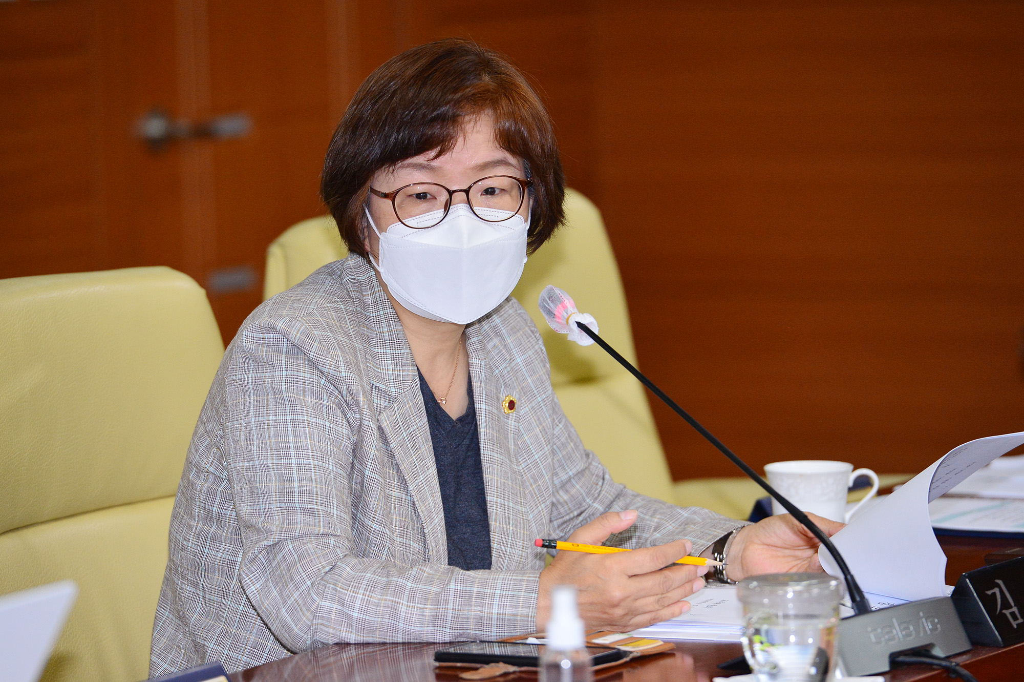 교육위원회, 각종 조례안 심사6