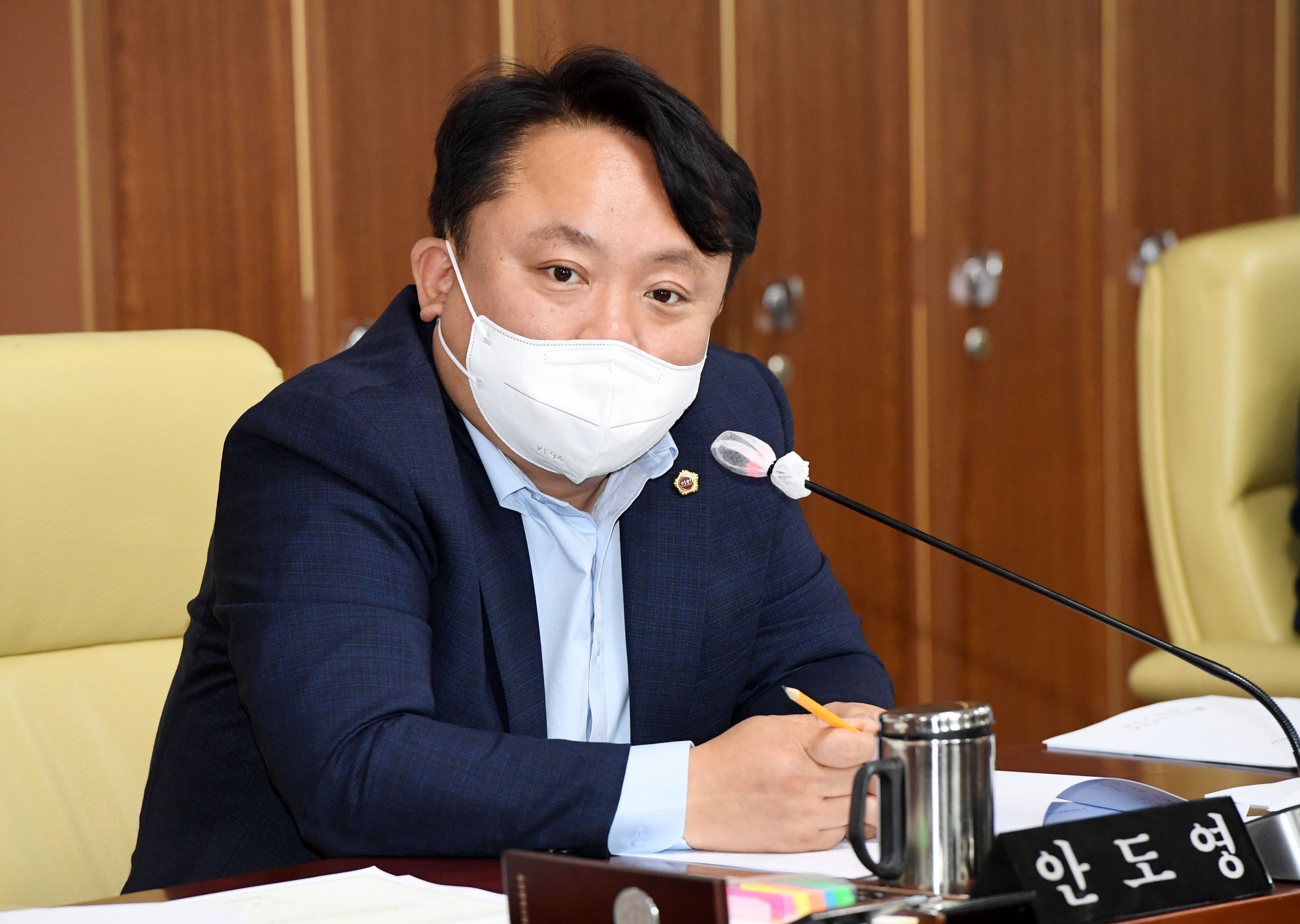 산업건설위원회는 제231회 임시회 기간중 각종 안건 심사 5