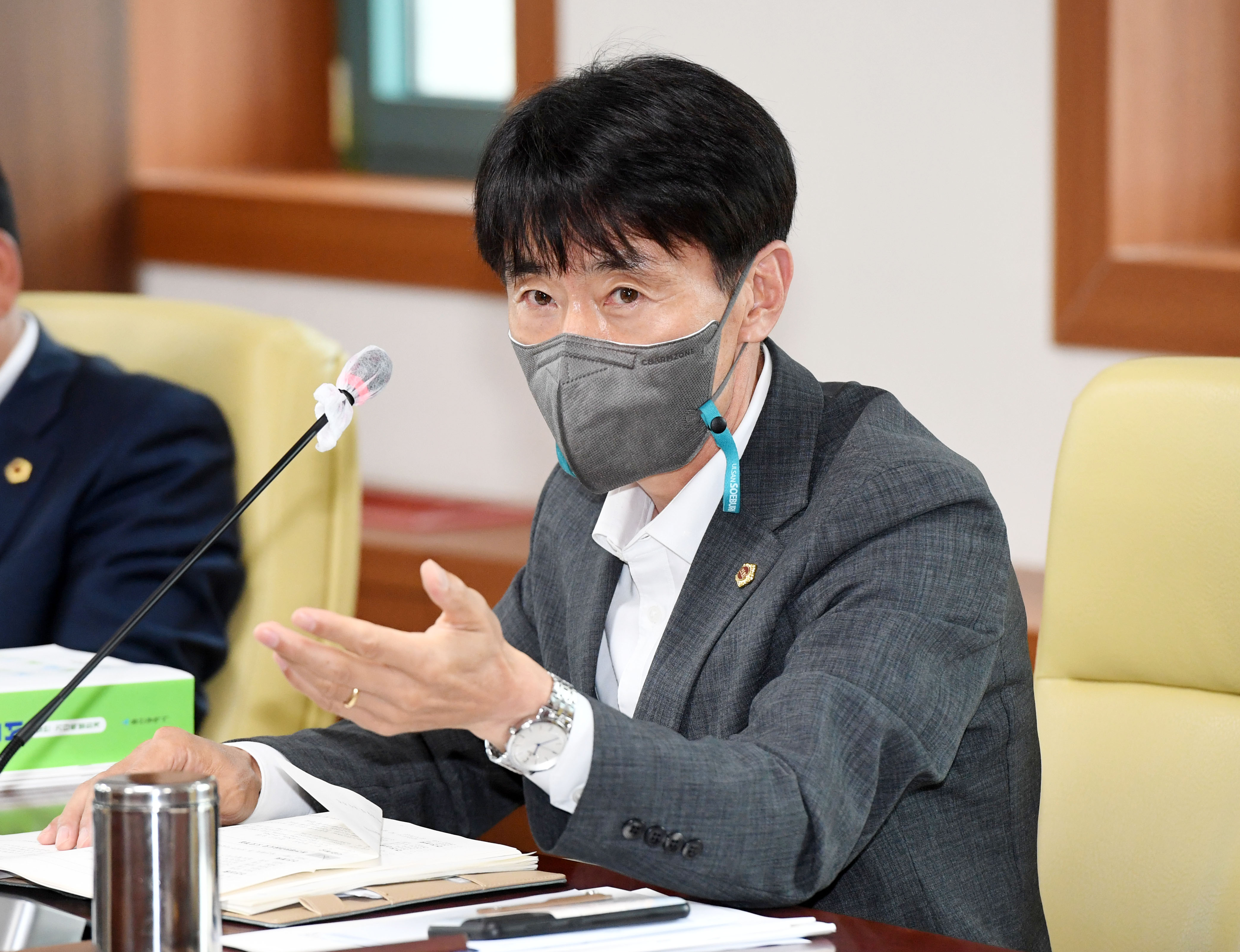 제8대 전반기 울산광역시의회 제232회 임시회 기간중 산업건설위원회 소관  2022년도 주요업무보고 청취8