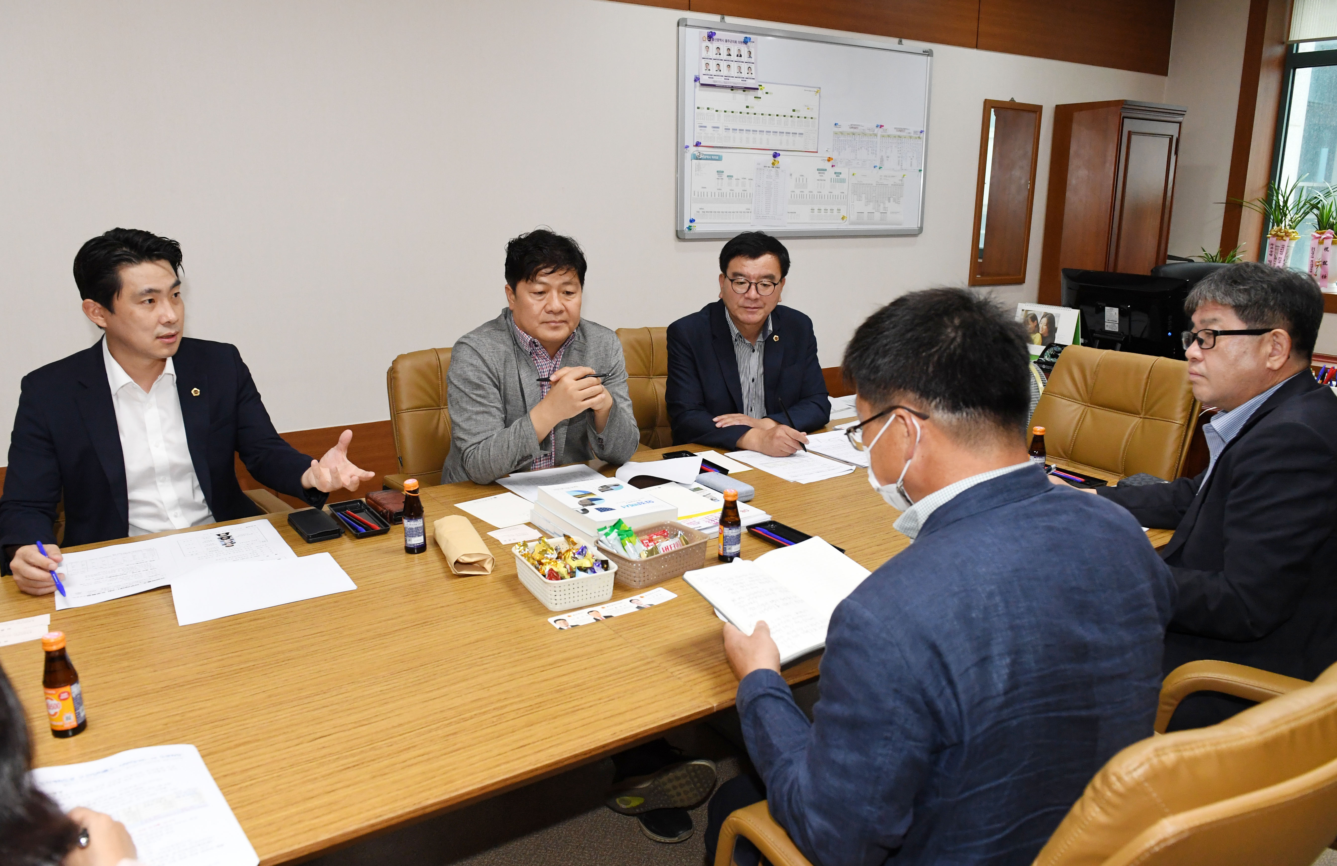 김종훈 산업건설위원회 부위원장, 울주군 현안사항 협력강화 모색 간담회 개최4