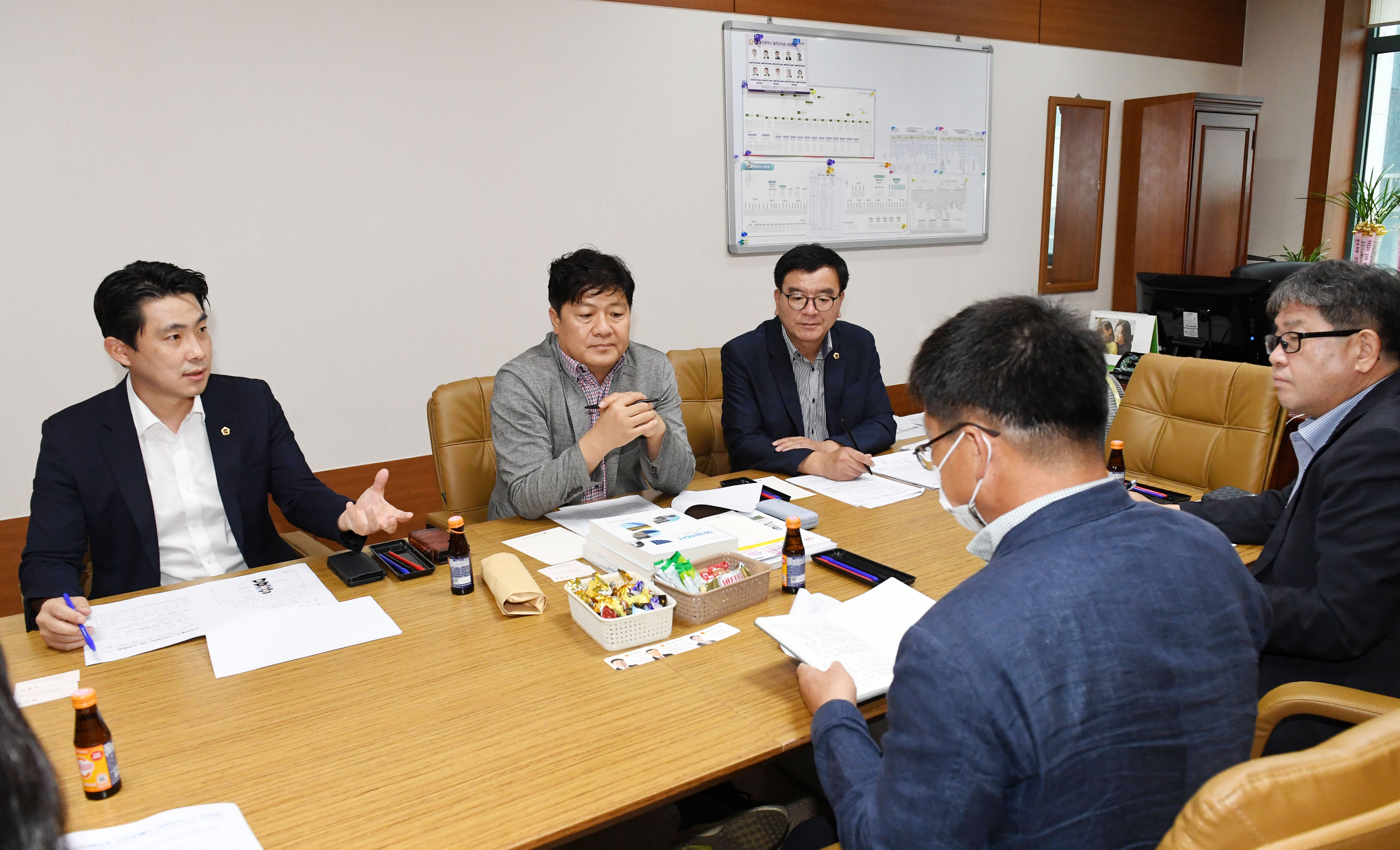 김종훈 산업건설위원회 부위원장, 울주군 현안사항 협력강화 모색 간담회 개최5
