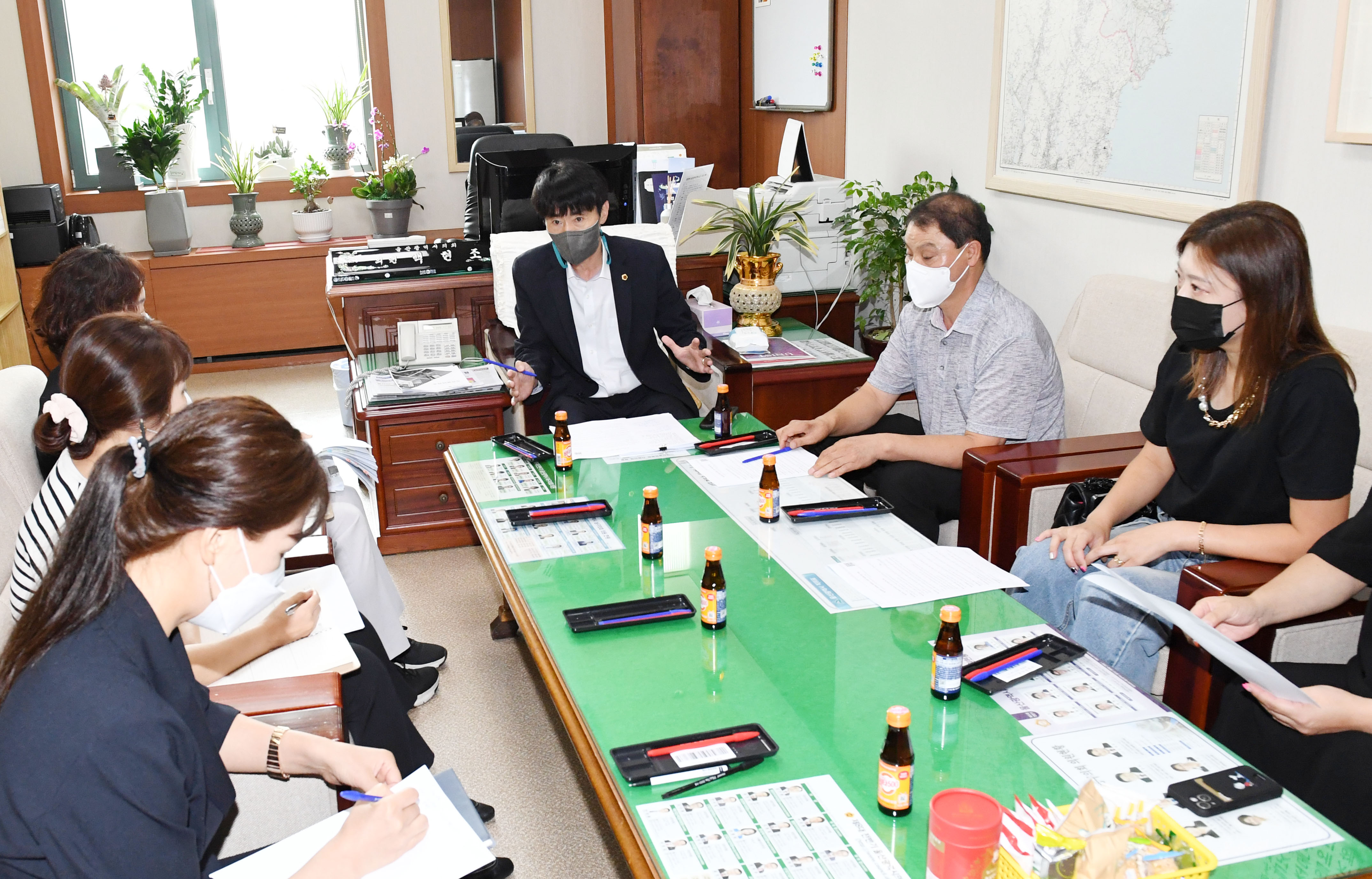 백현조 의원, 초등학교 통학버스 운영 조례 개정 관련 협의2